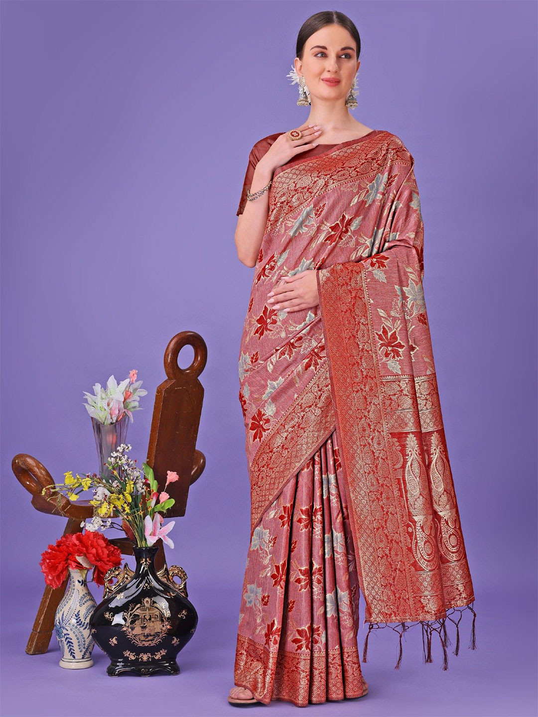 Pandadi Saree Foral Woven Design Zari Sarees
