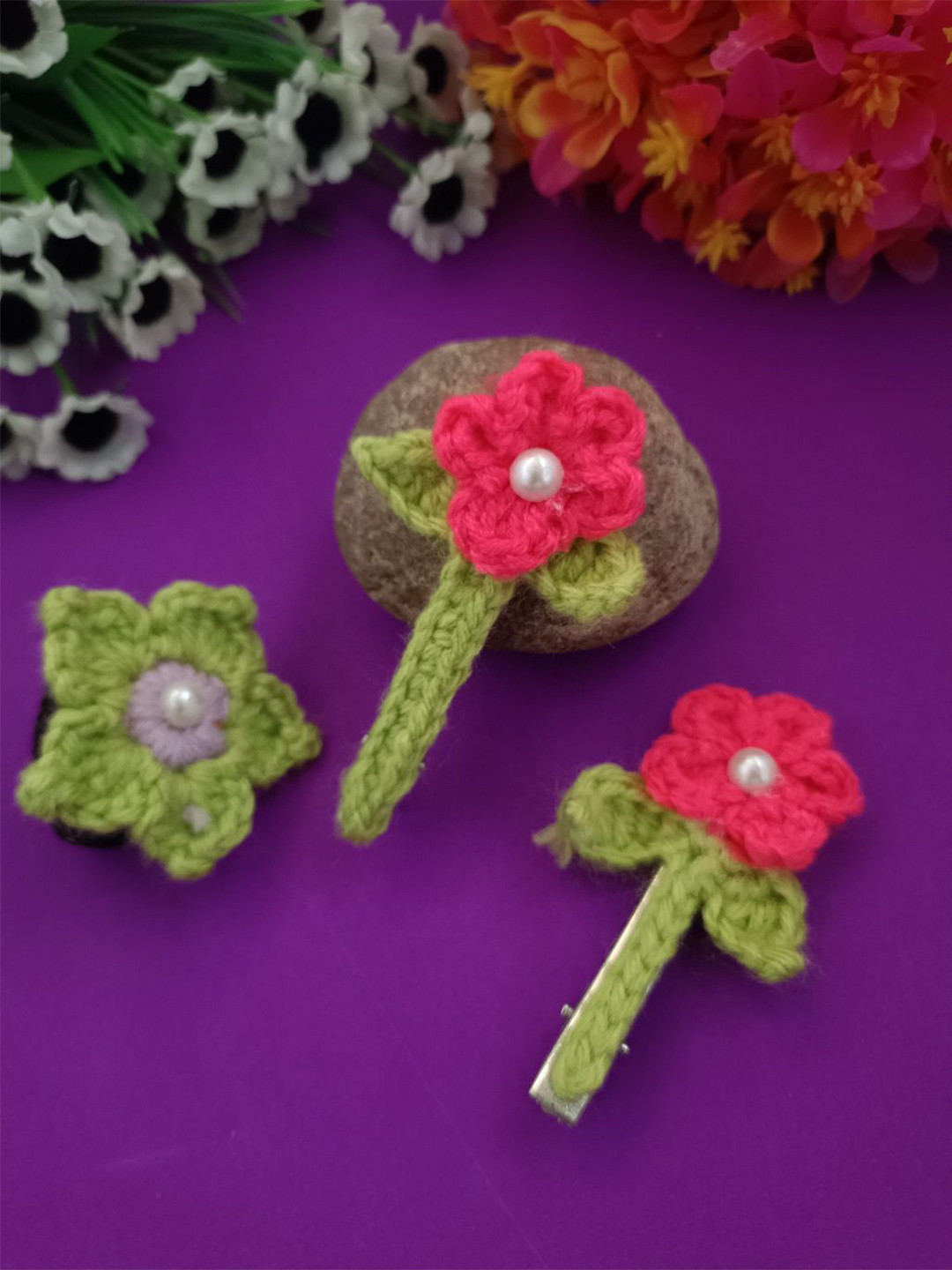 Sanjog  Set of 3 Lace Crochet Woolen Handmade Alligator Hair Clip