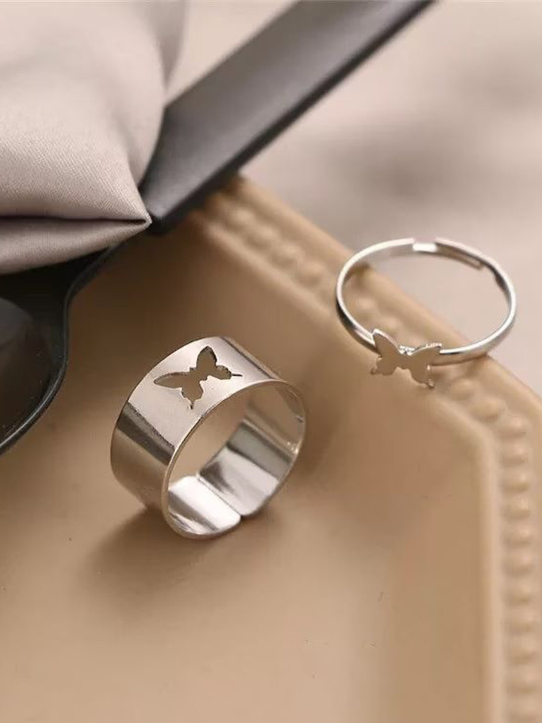 VS Unique Collection Set Of 2 Silver-Plated Butterfly Stainless Steel Finger Rings