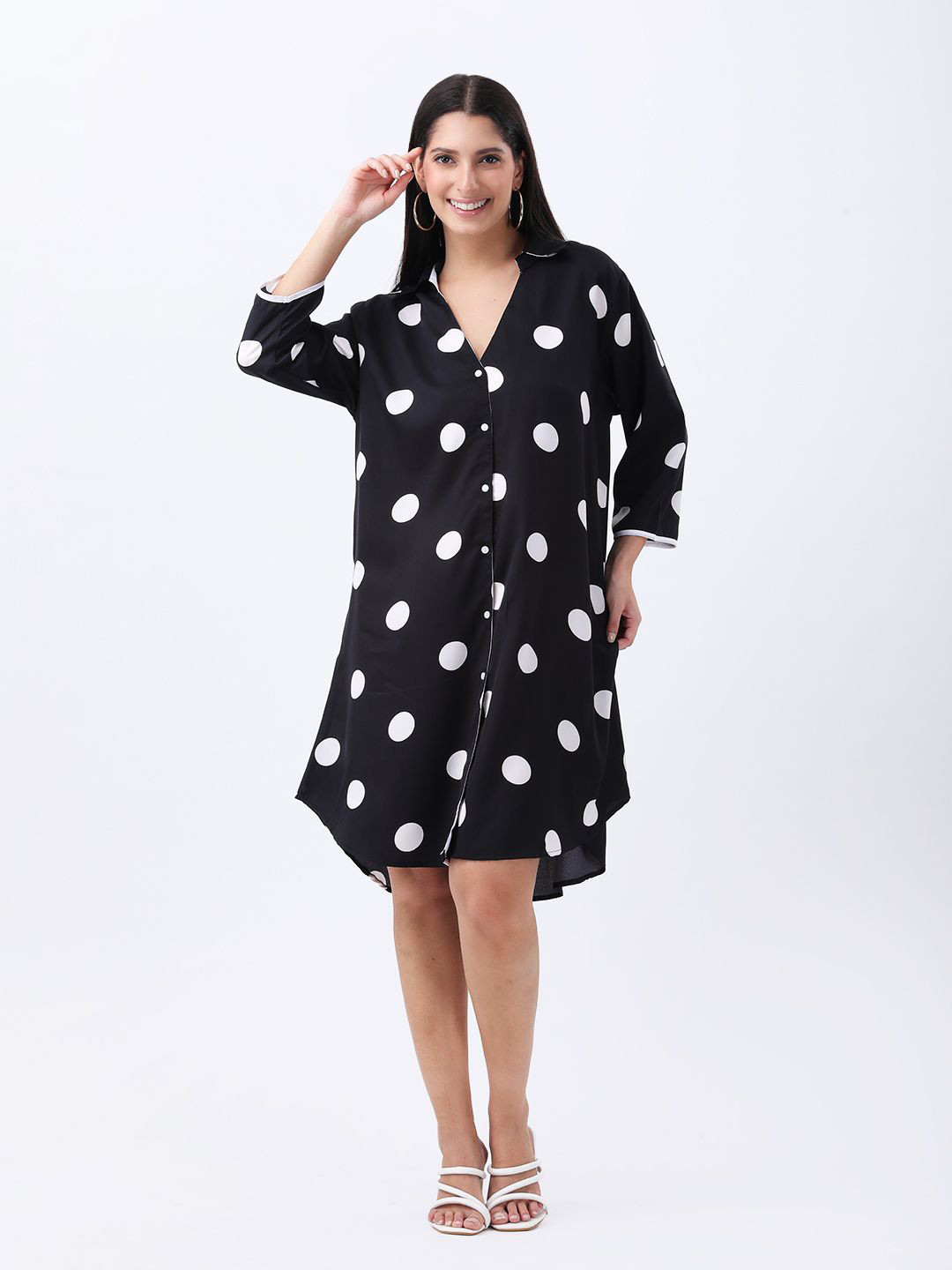 Qurvii Black Polka Dot Printed Shirt Dress