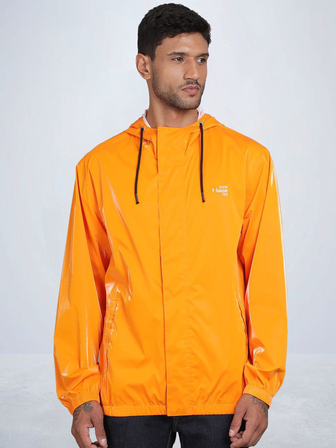 t-base Water Resistant Seam Sealed Hooded Rain Jacket