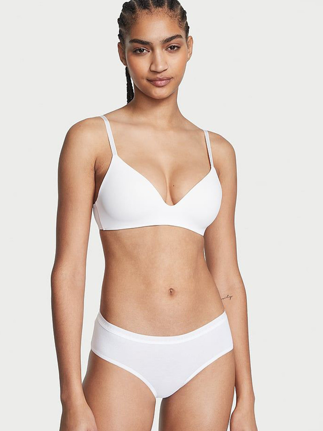 Victoria's Secret Low-Rise Bikini Briefs 1121489795D1