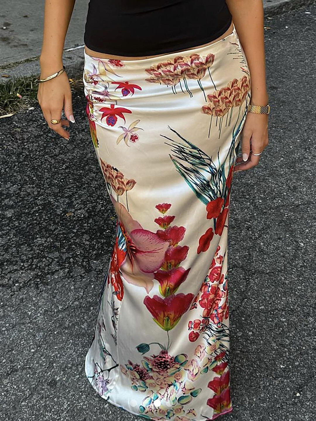 LULU & SKY Floral Printed Low-Rise Pencil Straight Maxi Skirt