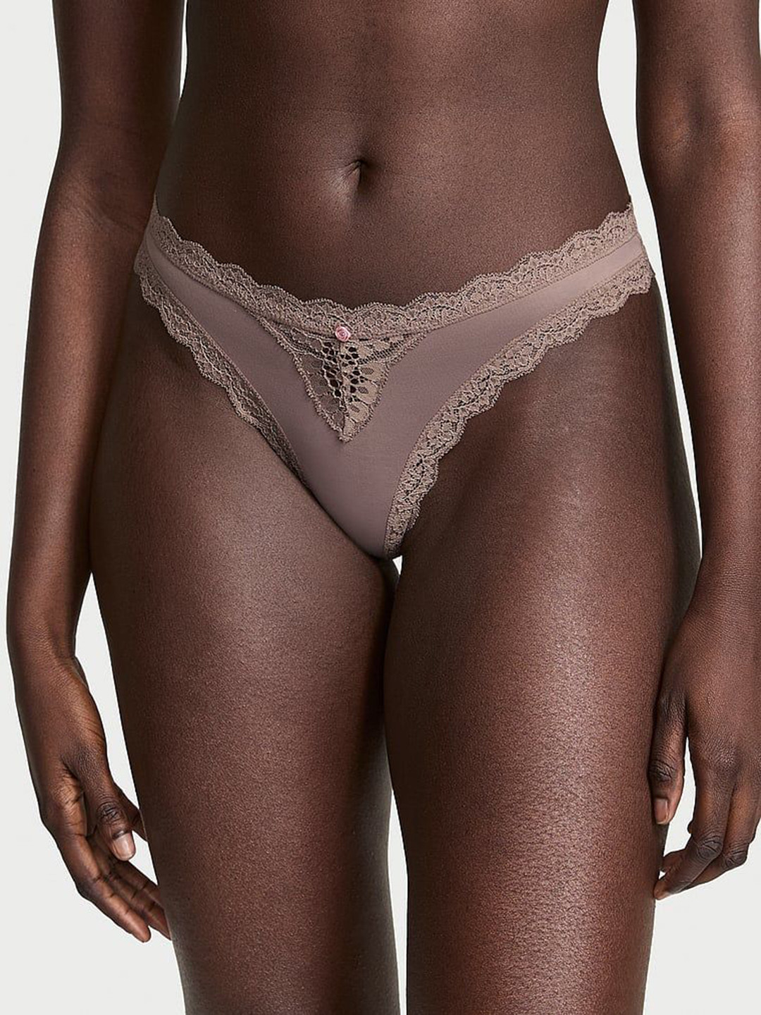 Victoria's Secret Dream Angels Low-Rise Lace-Trim Thong Briefs 1125067075B7