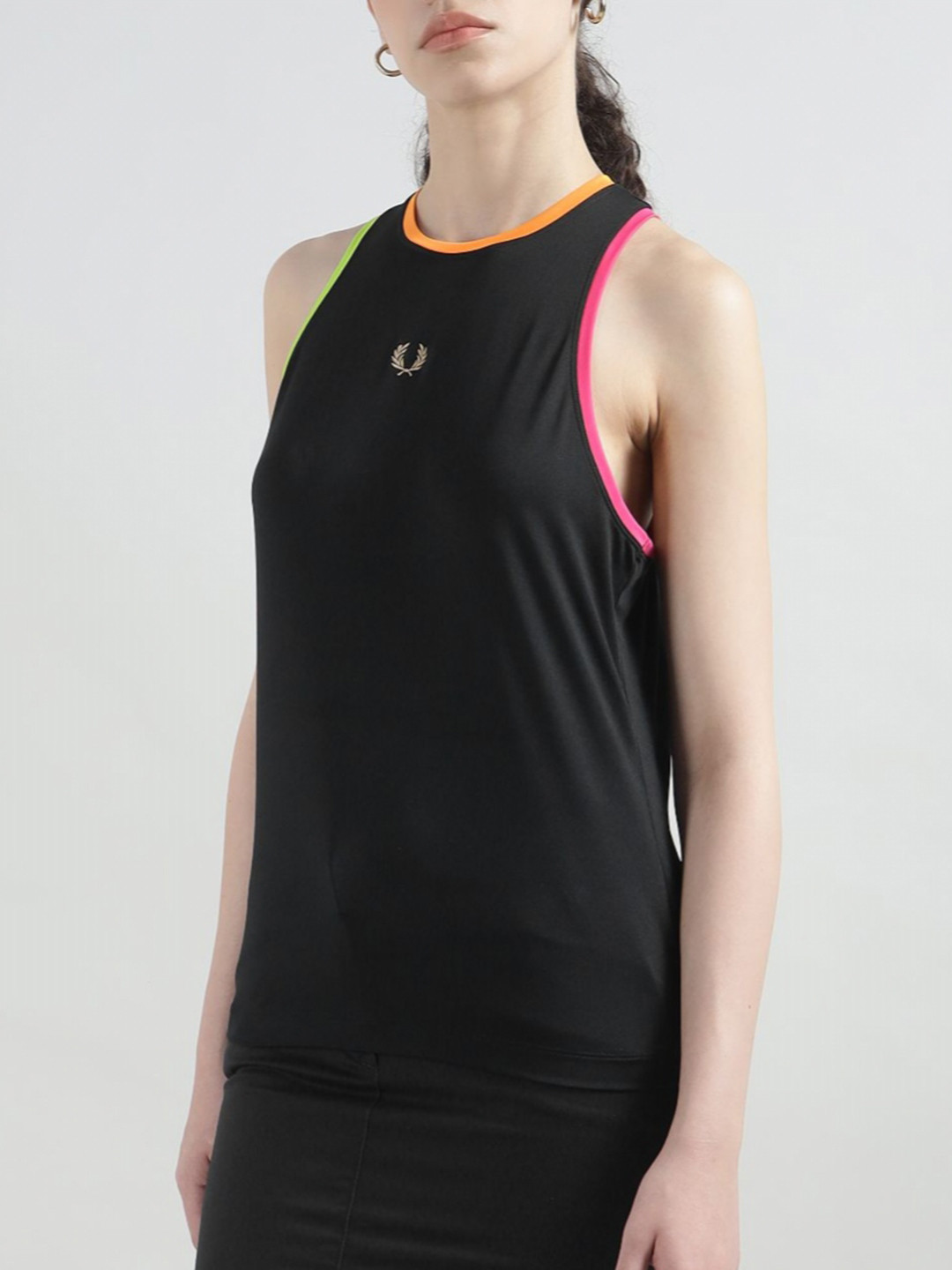 Fred Perry Women Solid Round Neck Slim Fit T-shirt