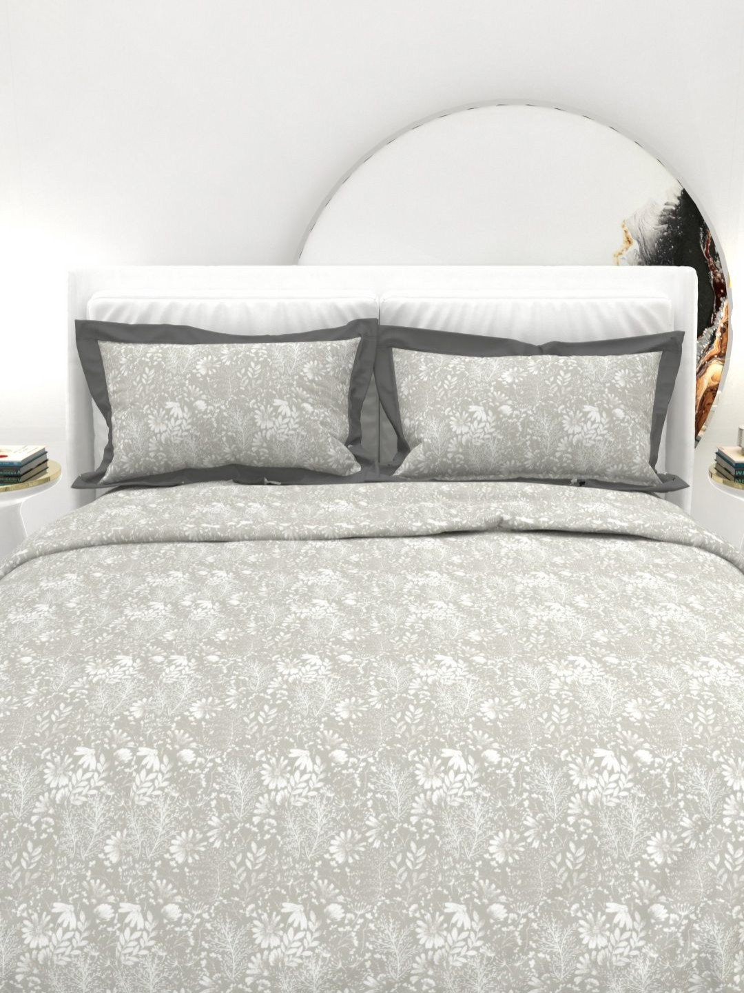 THE WHITE MOSS Grey And White Printed Cotton 300 TC King Bedsheet Set-2.75 m x 2.75 m