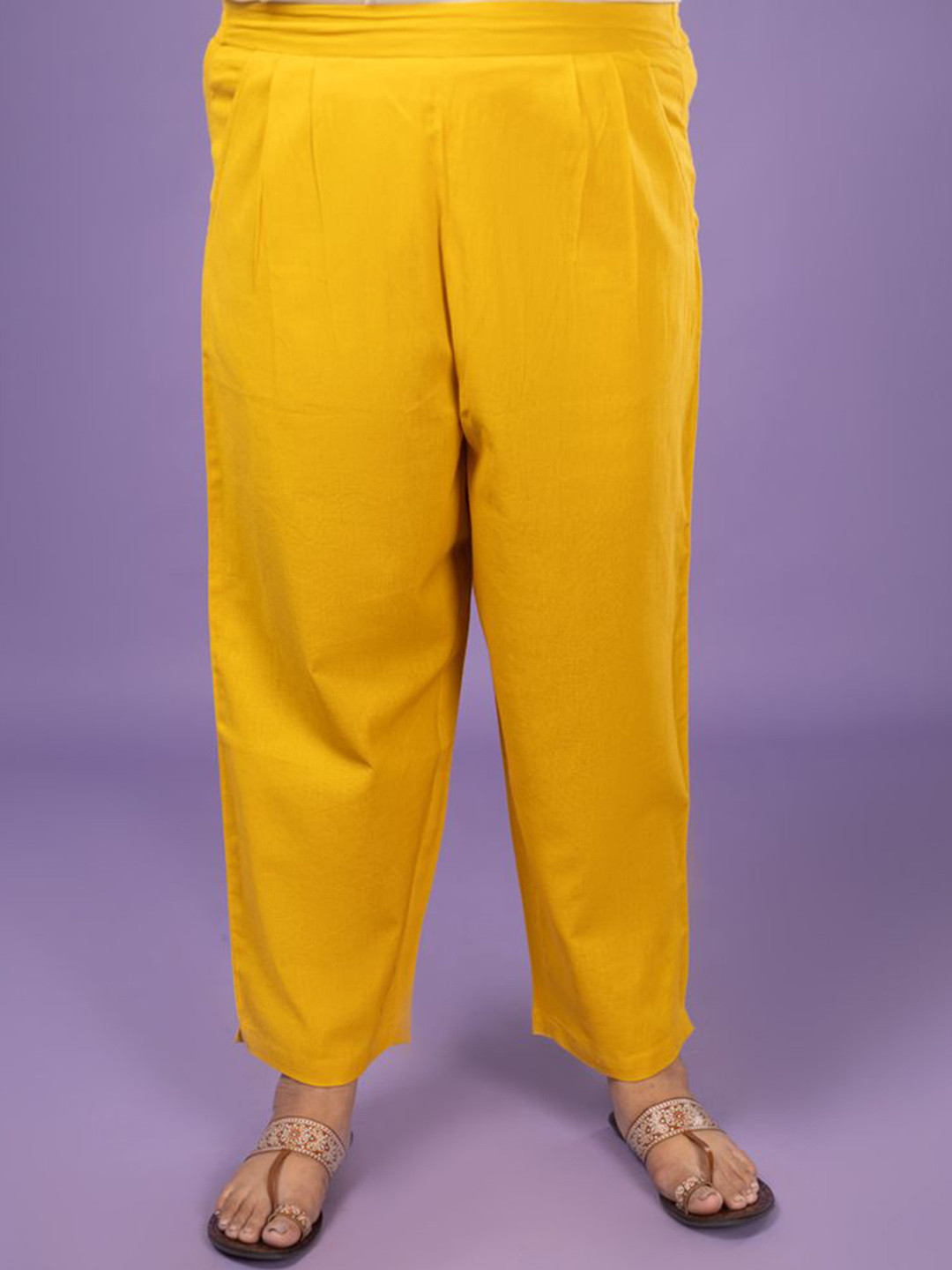 Sizeupp Women Plus Size Easy Wash Pleated Mid-Rise Trousers