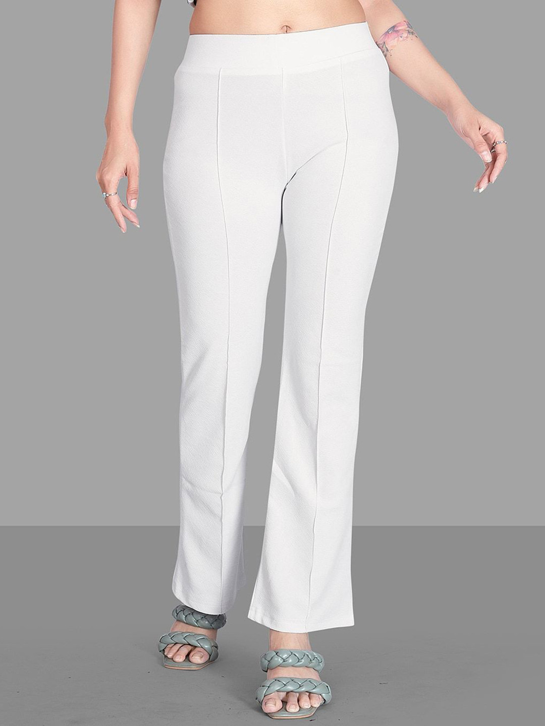 SWADESI STUFF Women Solid Relaxed Fit Mid-Rise Regular Trousers