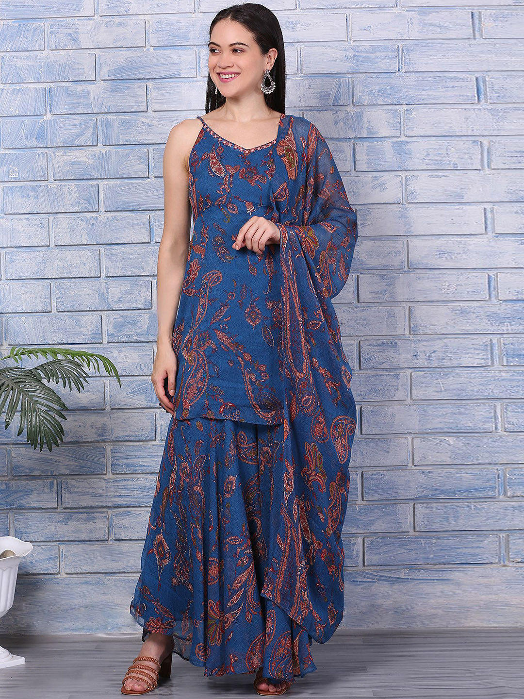W Women Ethnic Motifs Printed Spaghetti Flared Short Kurta with Sharara & Dupatta