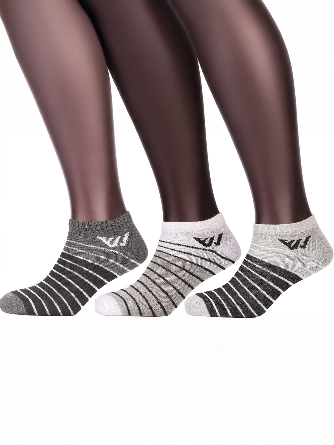 Winget 3-Pcs Striped Ankle-Length Socks