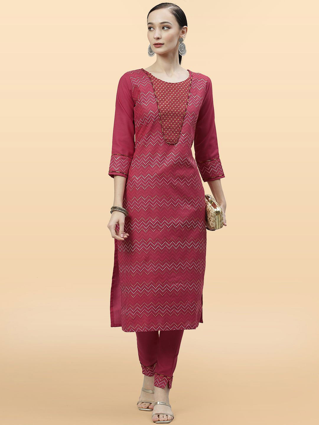 Anouk Rustic Women Checked Printed Straight Regular Gotta Patti Kurta Set
