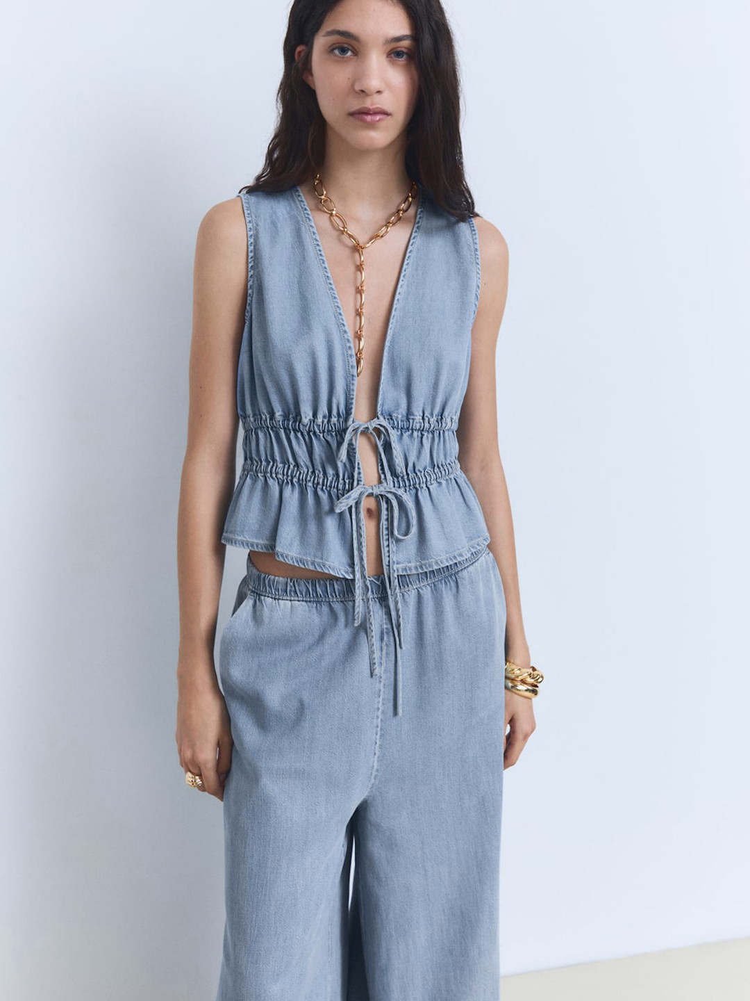 MANGO Plunge Neck Cinched Waist Denim Crop Top with Tie-Up Detail