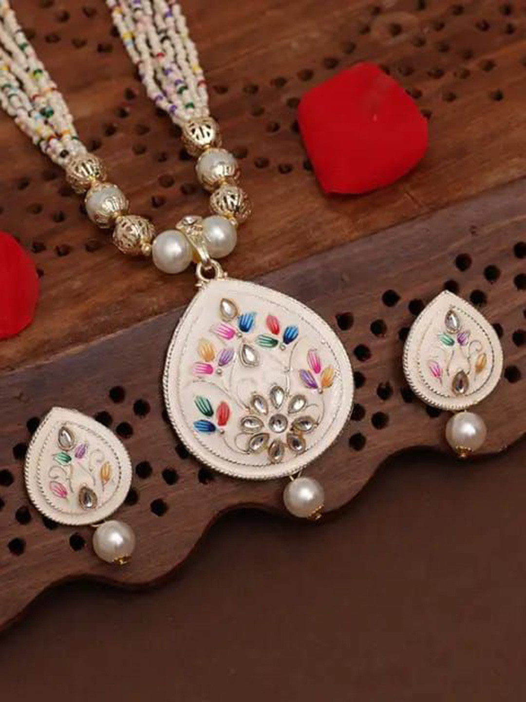 ZMS Gold-Plated Stone-Studded & Pearl-Beaded Jewellery Set