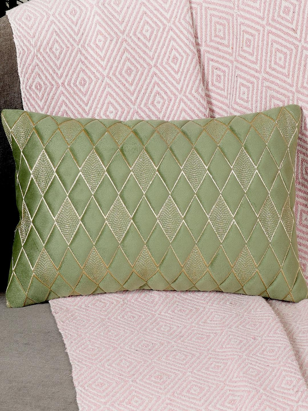 TANLOOMS Green And Gold Velvet Rectangle Cushion Cover