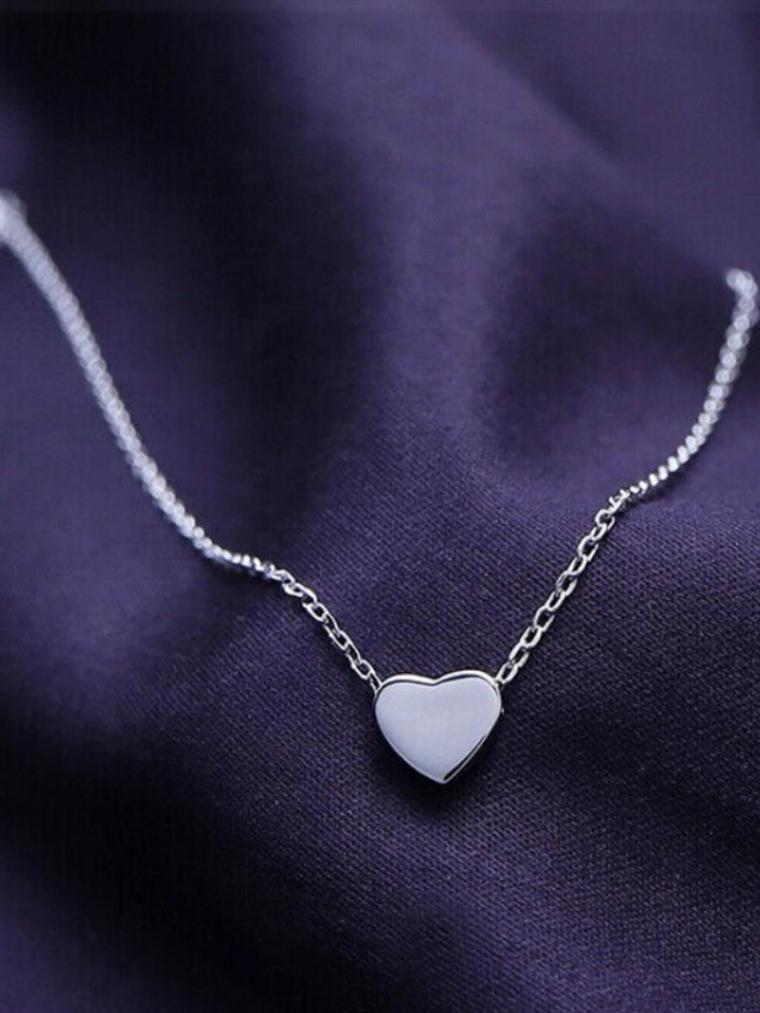 Silver Simple Love Tiny Small Mini Heart Choker Pendant Charm Locket Necklace