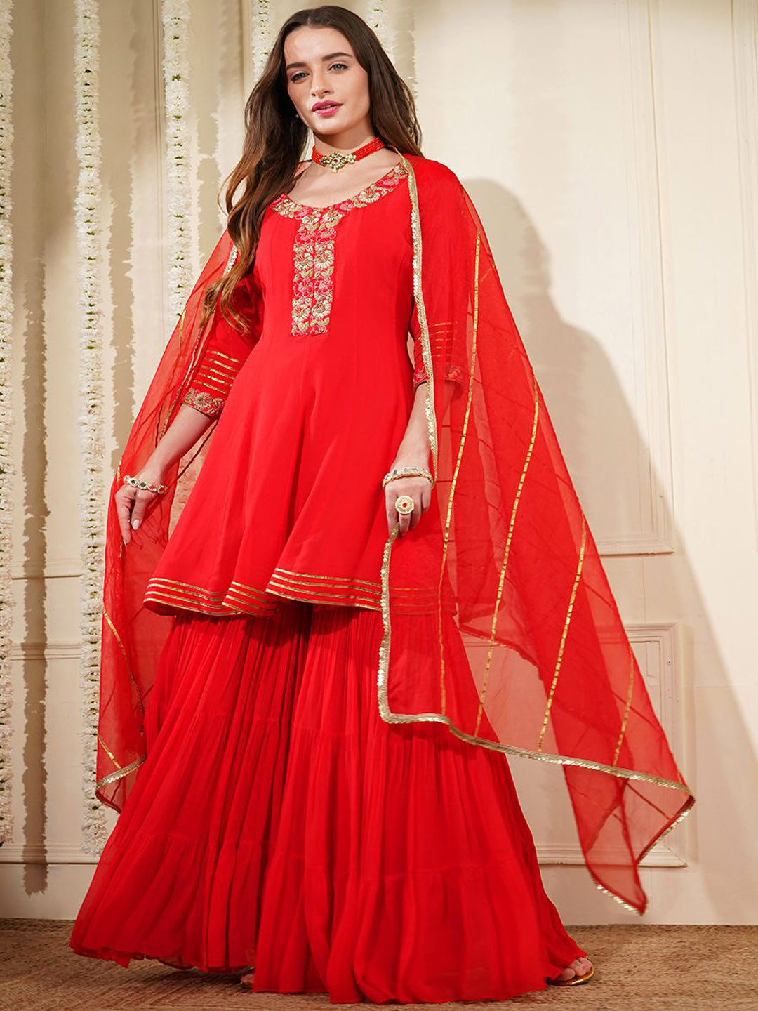 MILU MADAN Women Yoke Design Kurti & Sharara With Dupatta