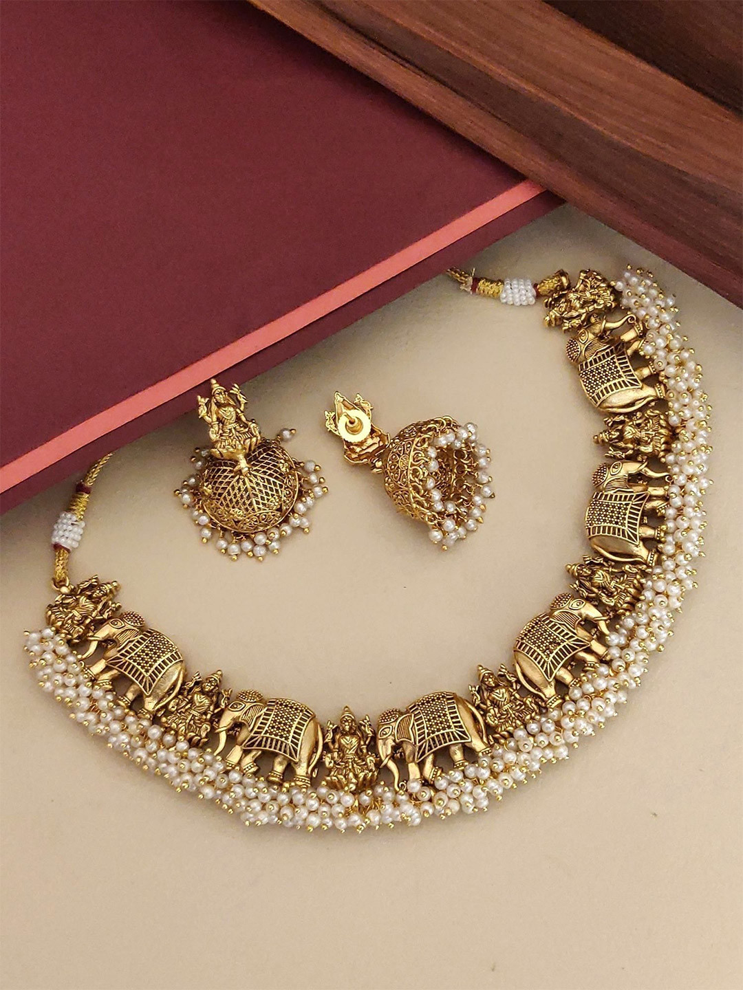 ABDESIGNS Sophisticated Gold Plated Polki Kempstone Studded Temple Necklace Set