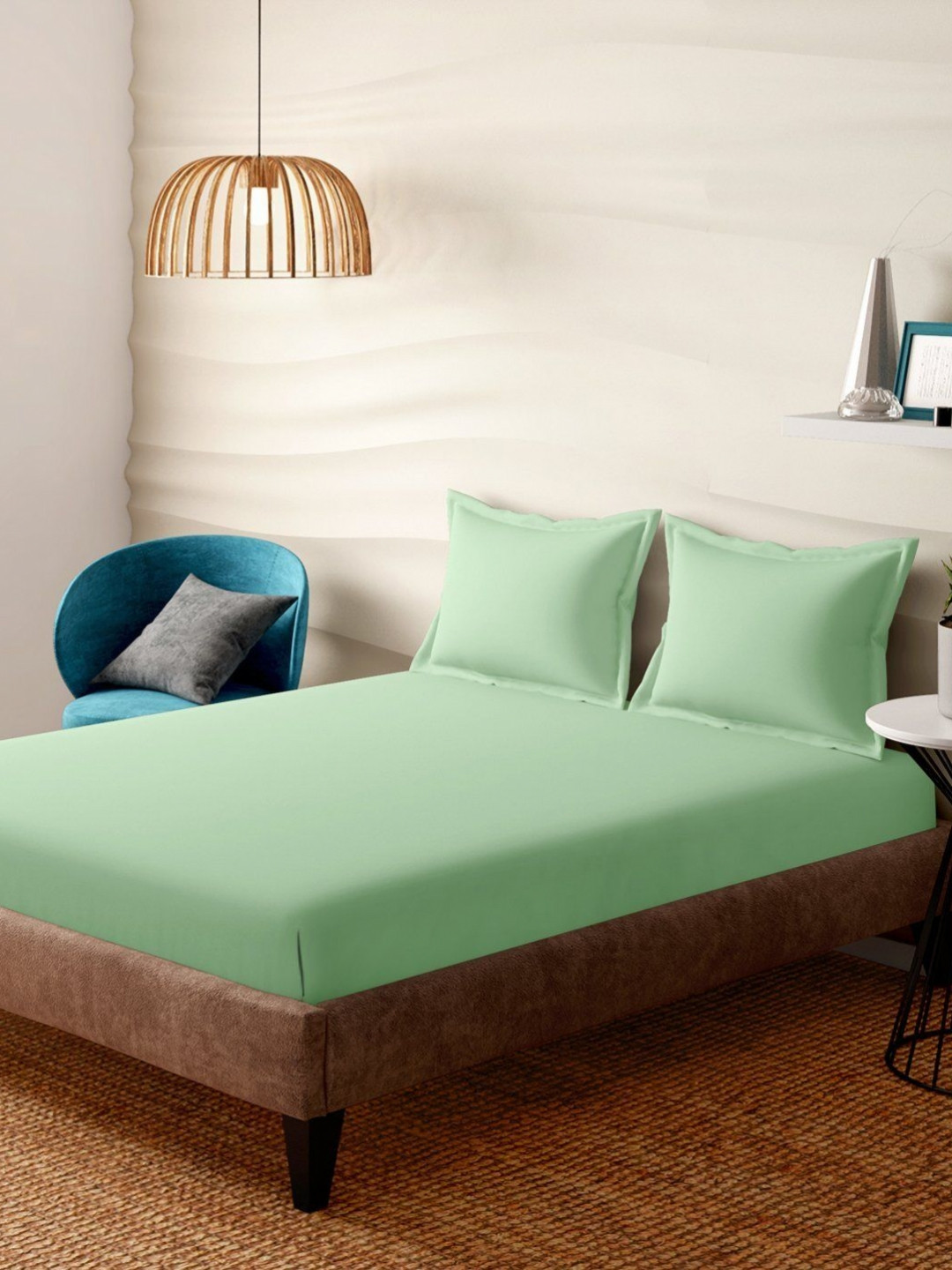 Portico Green 400 TC Bedsheet with 2 Pillow Covers