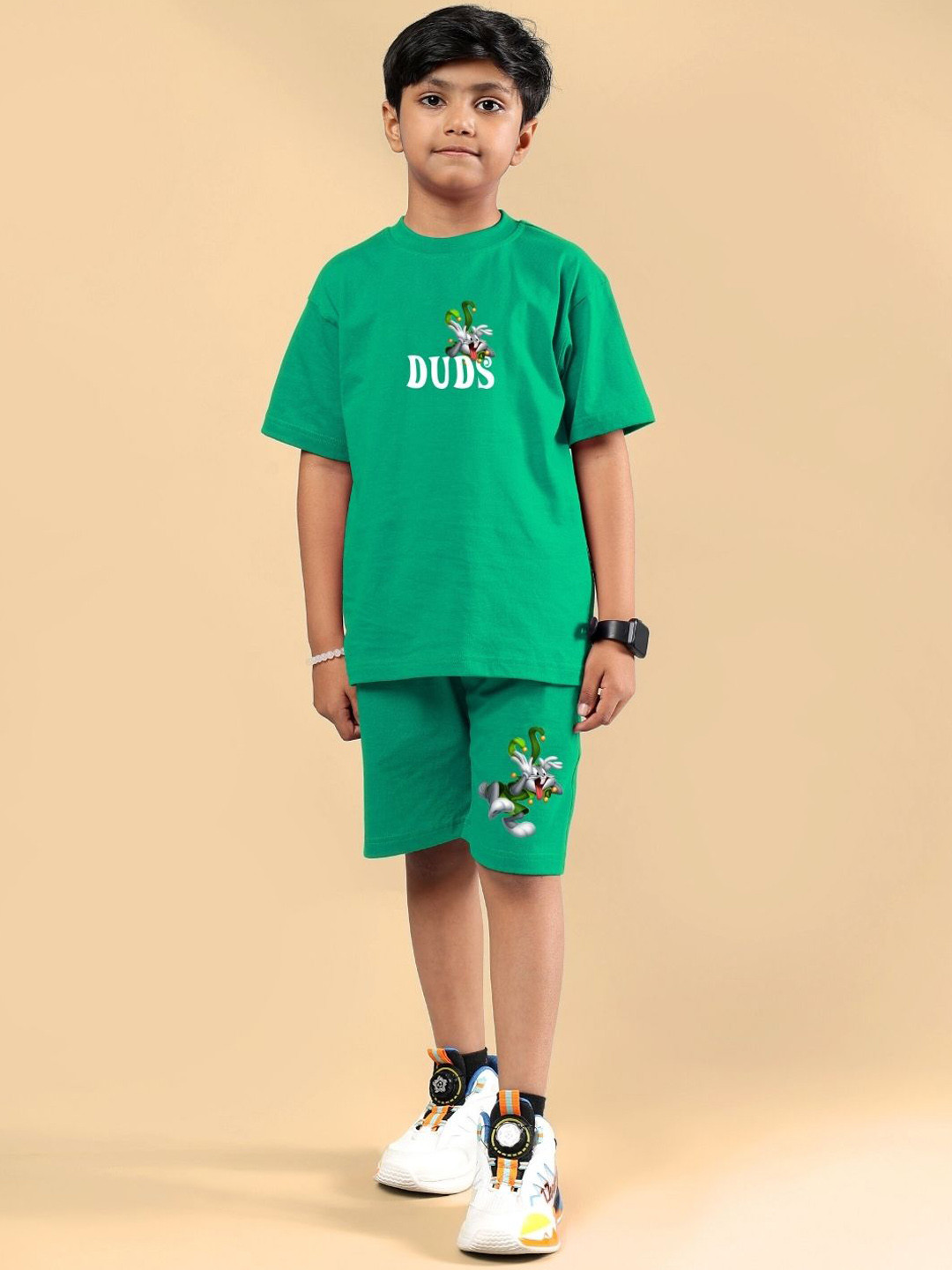 WEARDUDS Kids Looney Tunes Printed T-shirt With Shorts