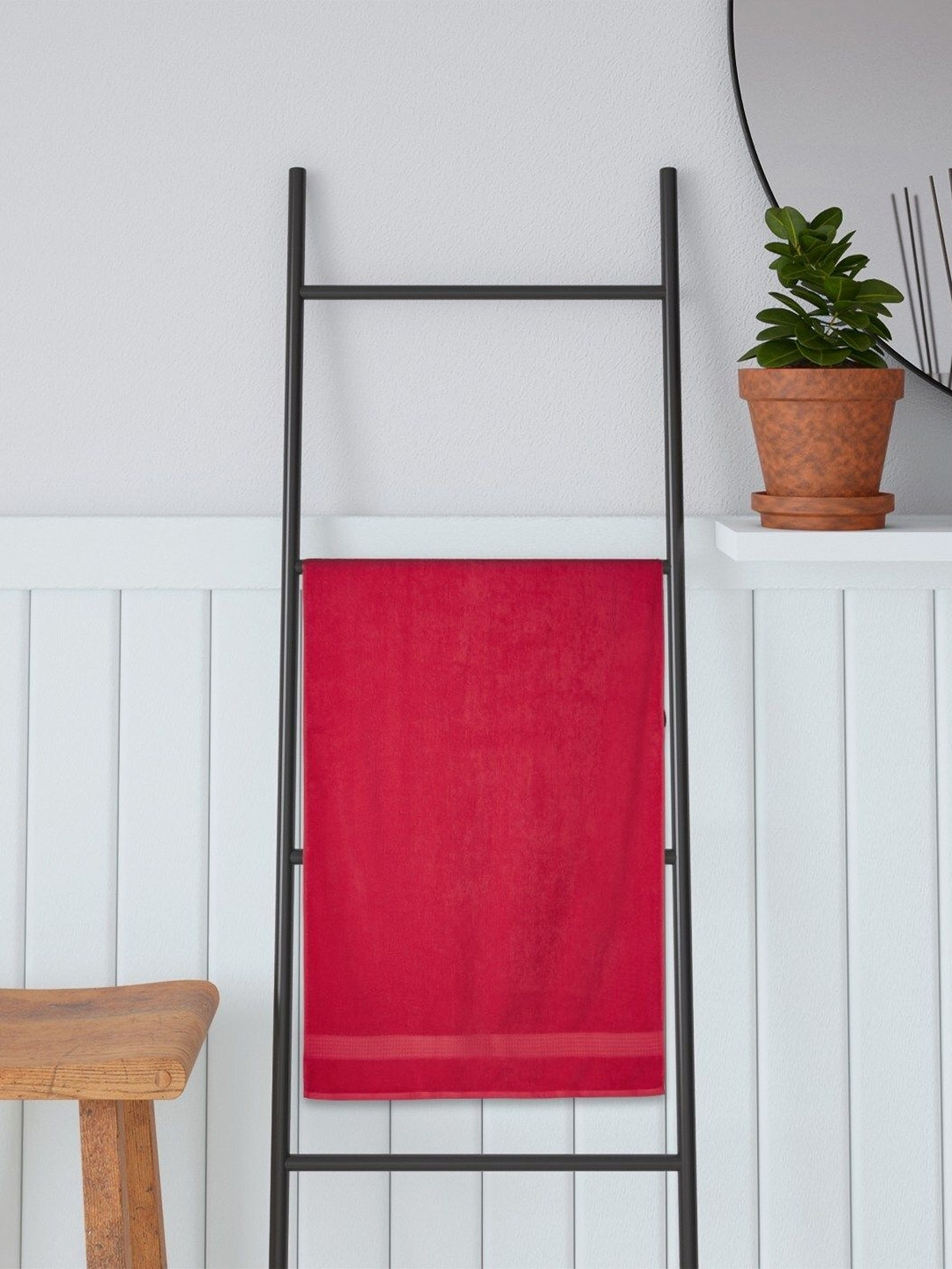 Portico Hexa Plus Red Cotton 470 GSM Bath Towel