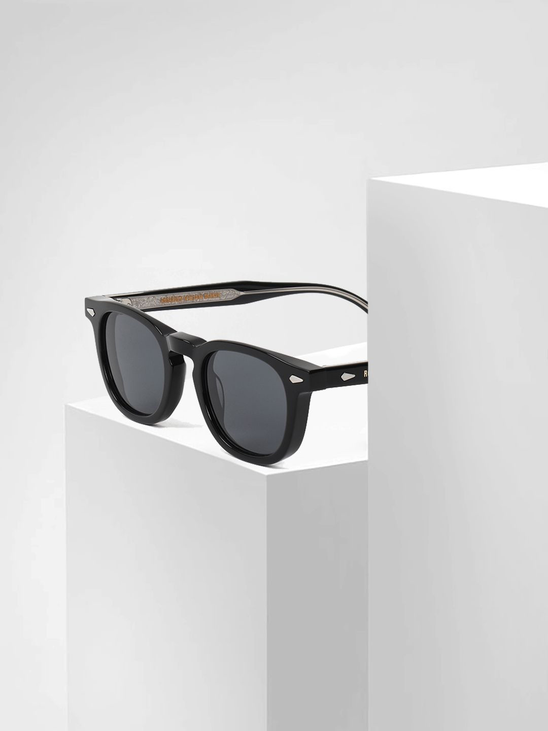 RODERICO GIULIANI Unisex Wayfarer Sunglasses with Polarized Lens RG-MAGY50110001