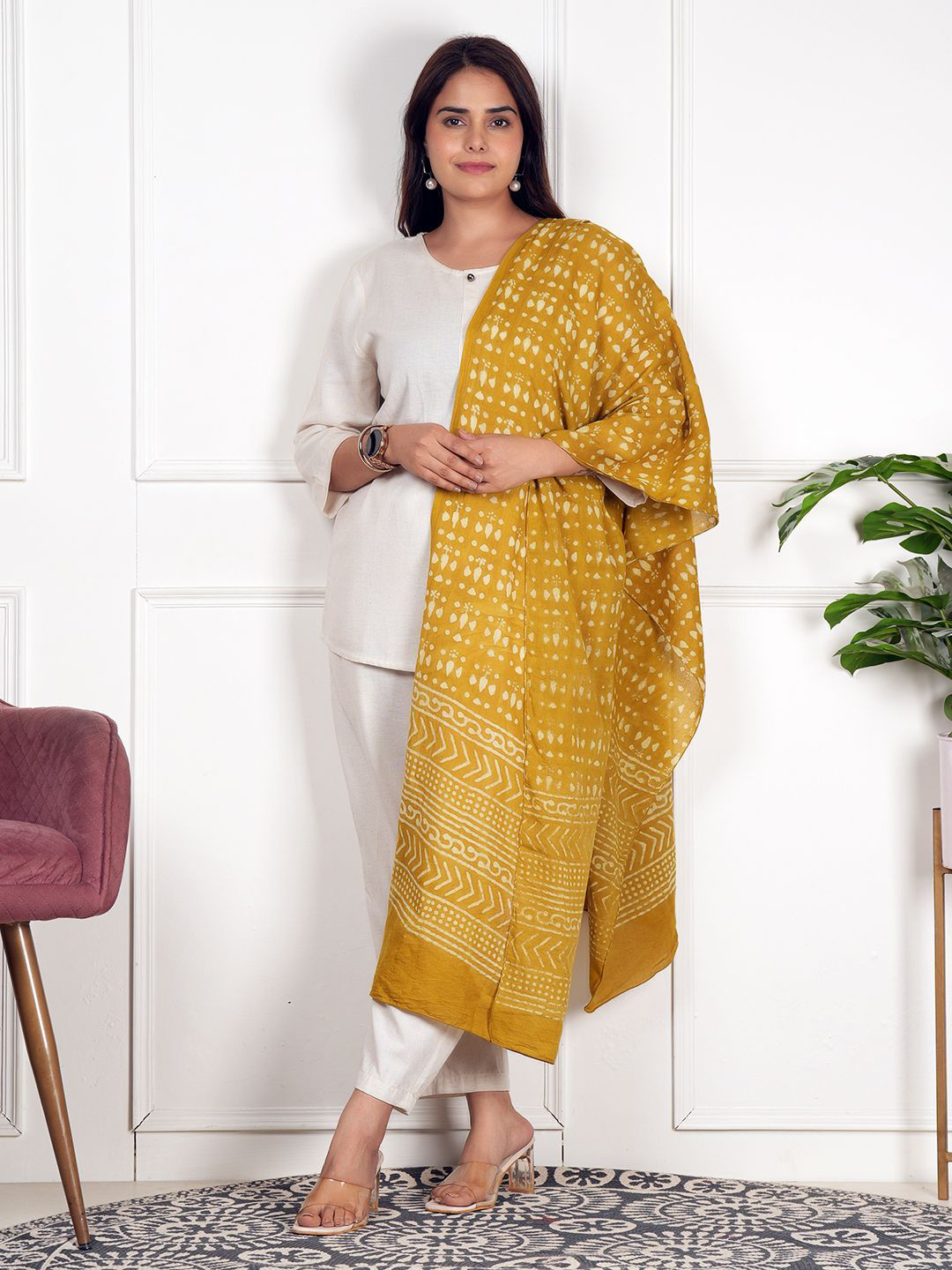 Style Shoes Ethnic Motifs Printed Cotton Stole