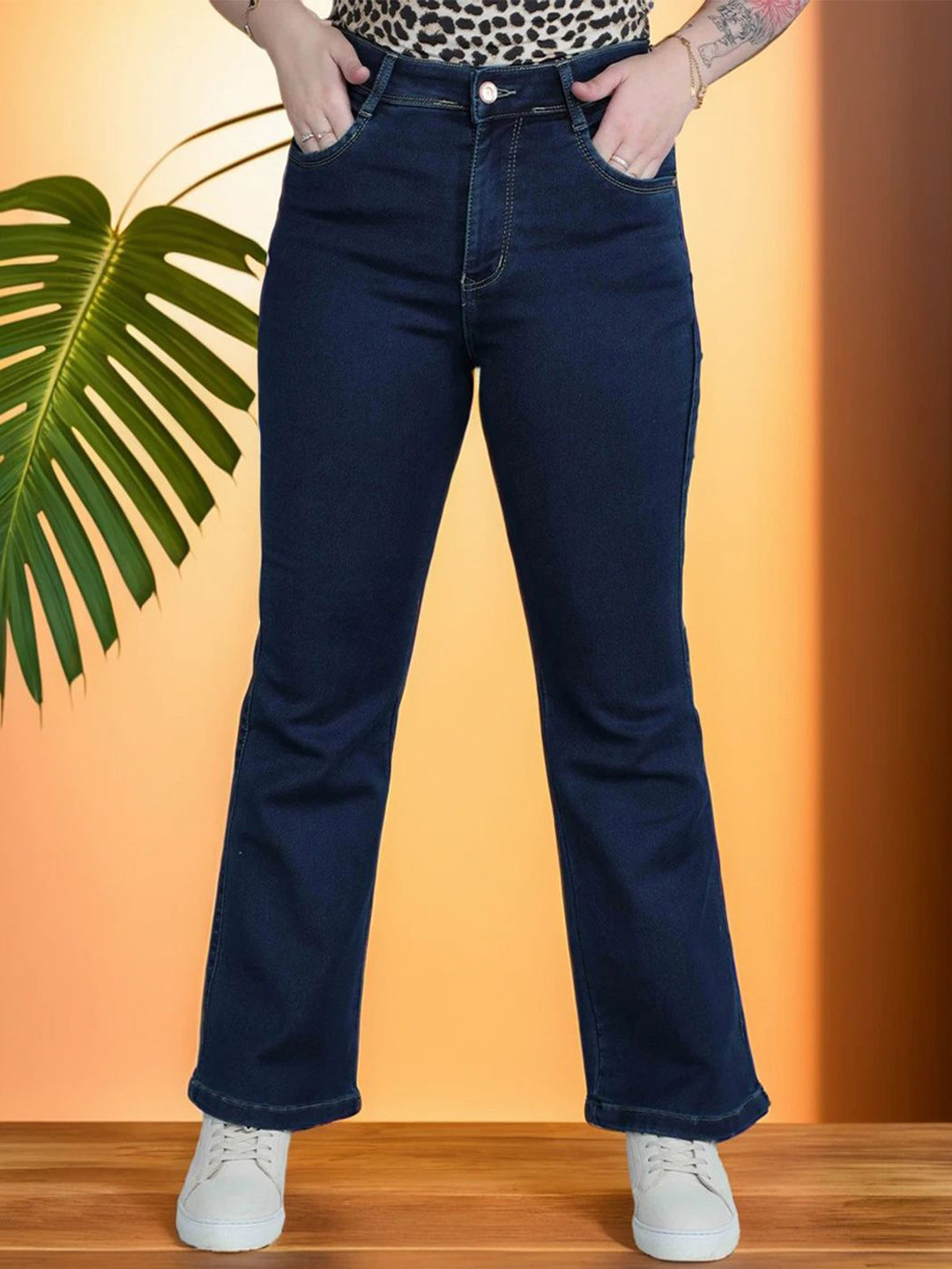 DressBerry Women Vegas Bootcut High-Rise Clean Look No Fade Stretchable Jeans