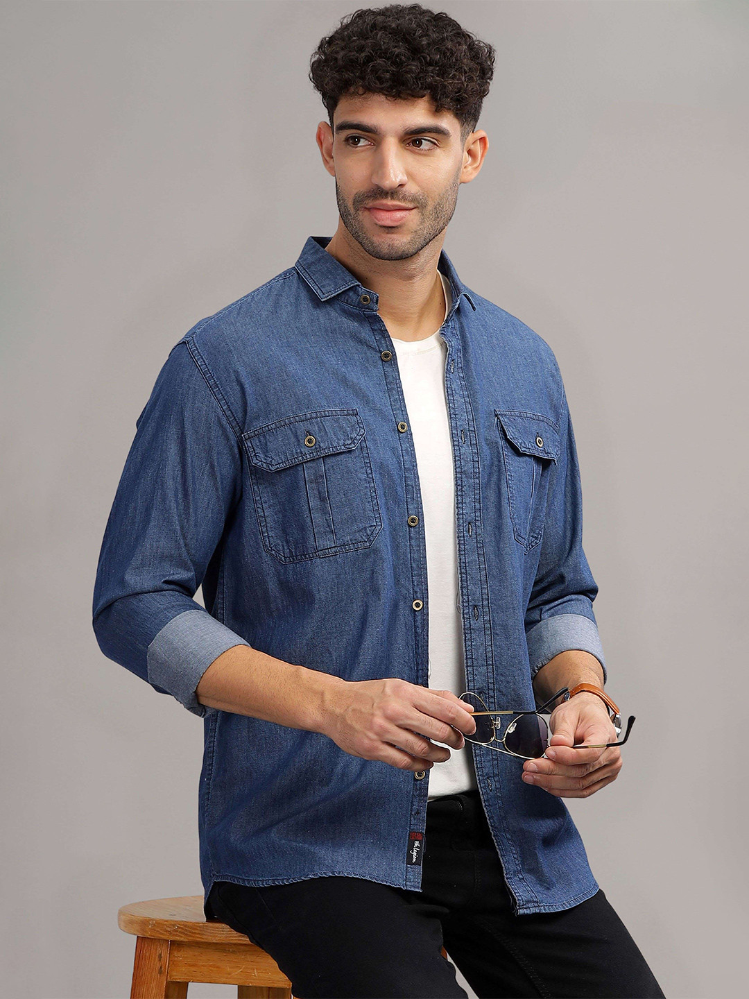 7TH LEGION Men Smart Fit Solid Spread Collar Casual Shirt