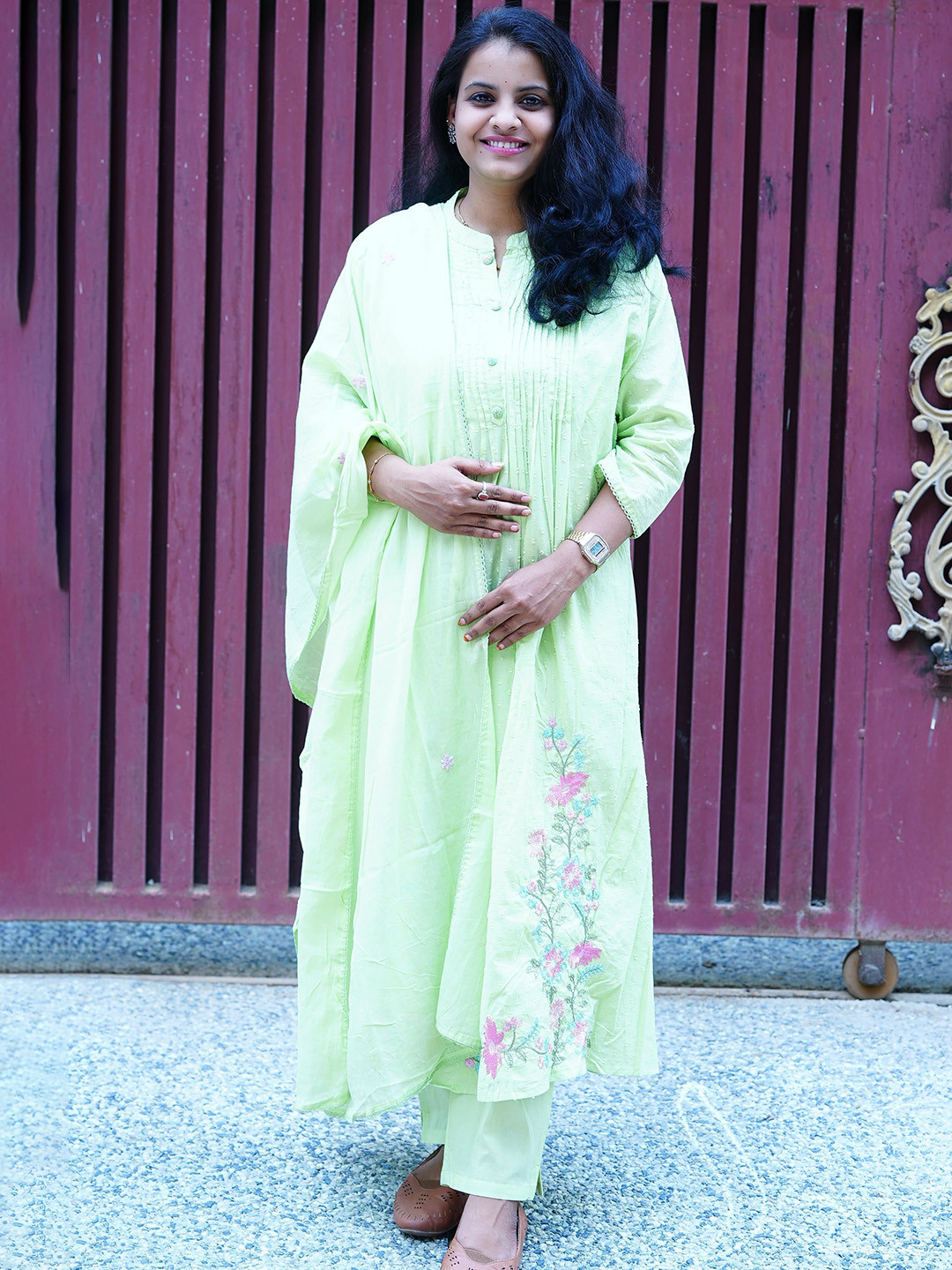 Srivalli Collection Women Floral Embroidered Pure Cotton Kurta Trousers & With Dupatta