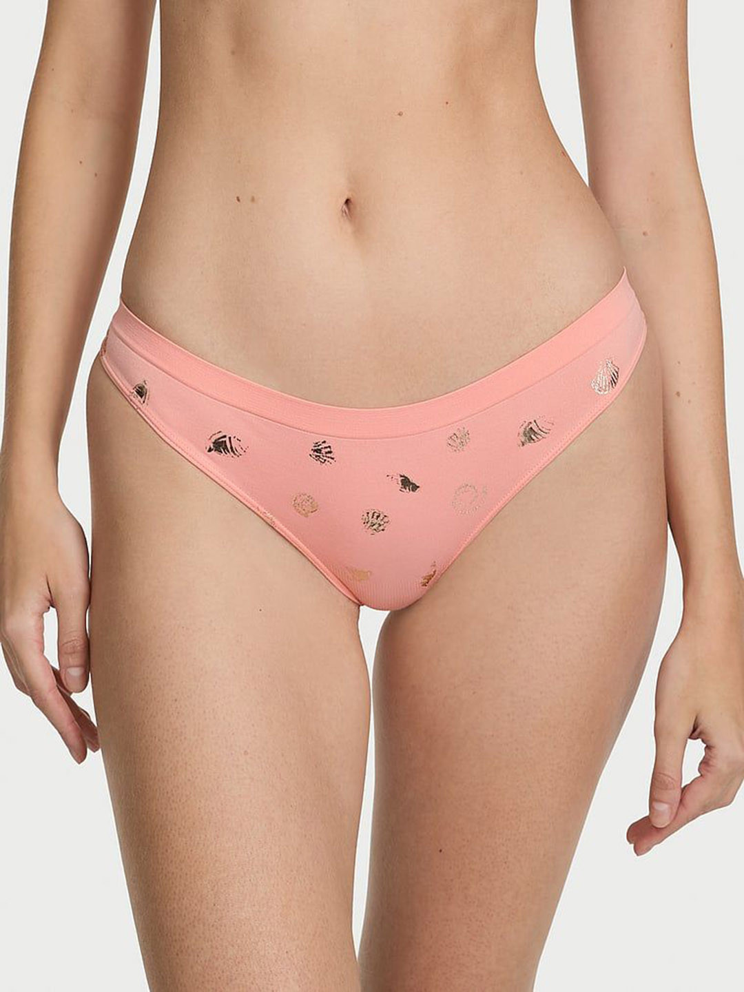 Victoria's Secret Printed Low-Rise Seamless Thong Briefs 112654287B4N