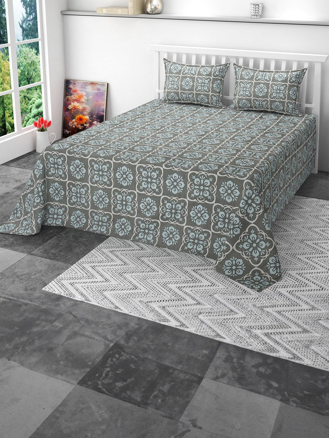 CLIO'S HERITAGE STORE Grey & Green Ethnic Motifs 210 TC Queen Bedsheet with 2 Pillow Covers