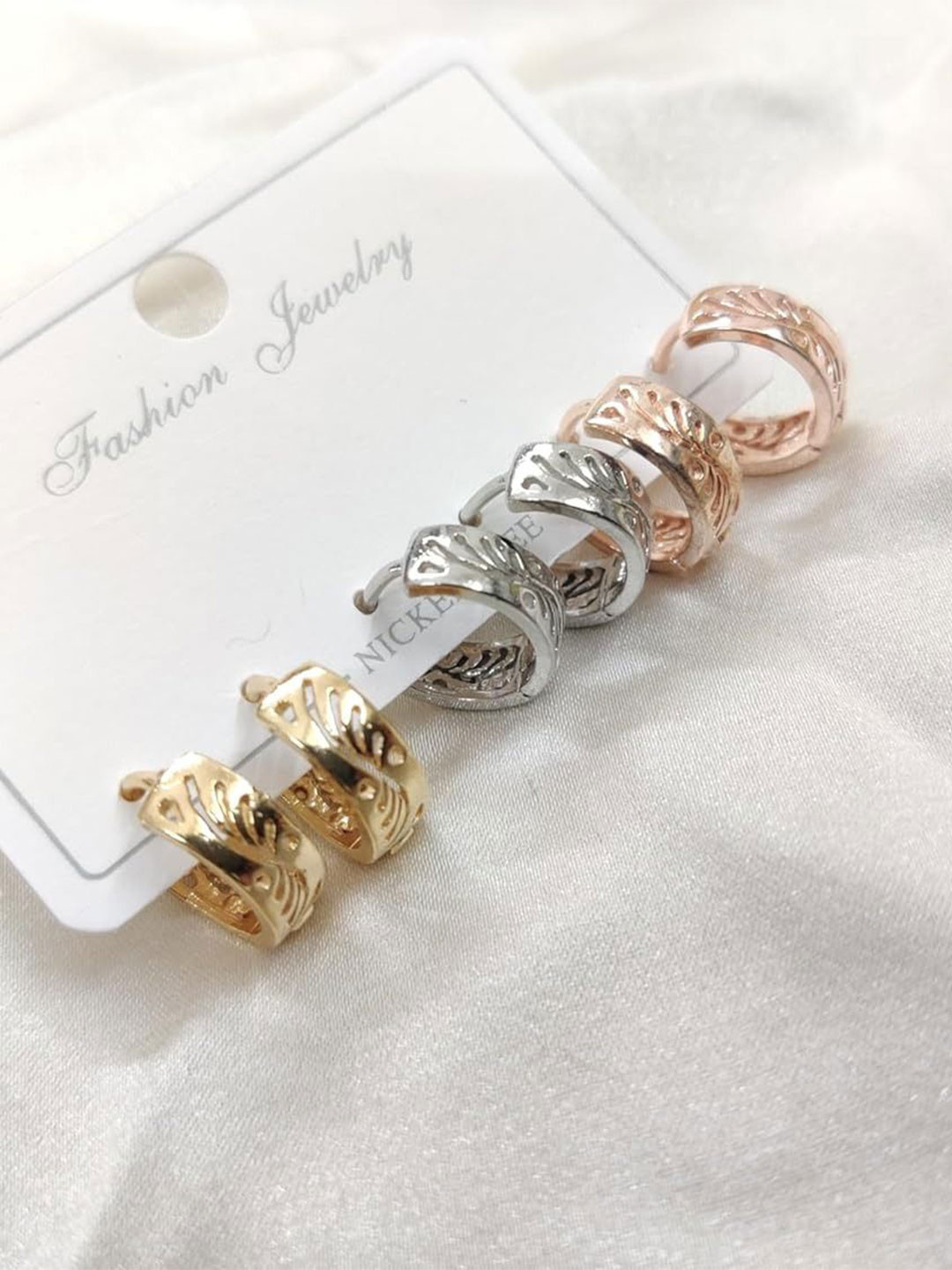 Lovemi Movements Set Of 3 Stainless Steel Circular Shaped Hoop Earrings