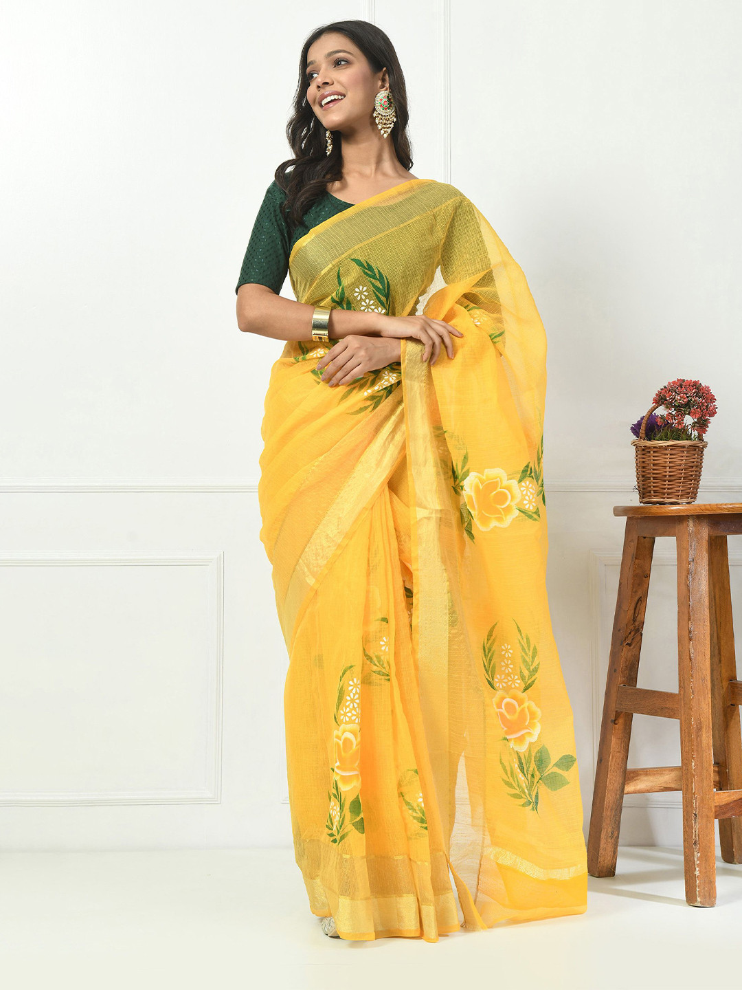 365 WINKS Floral Printed Pure Cotton Saree