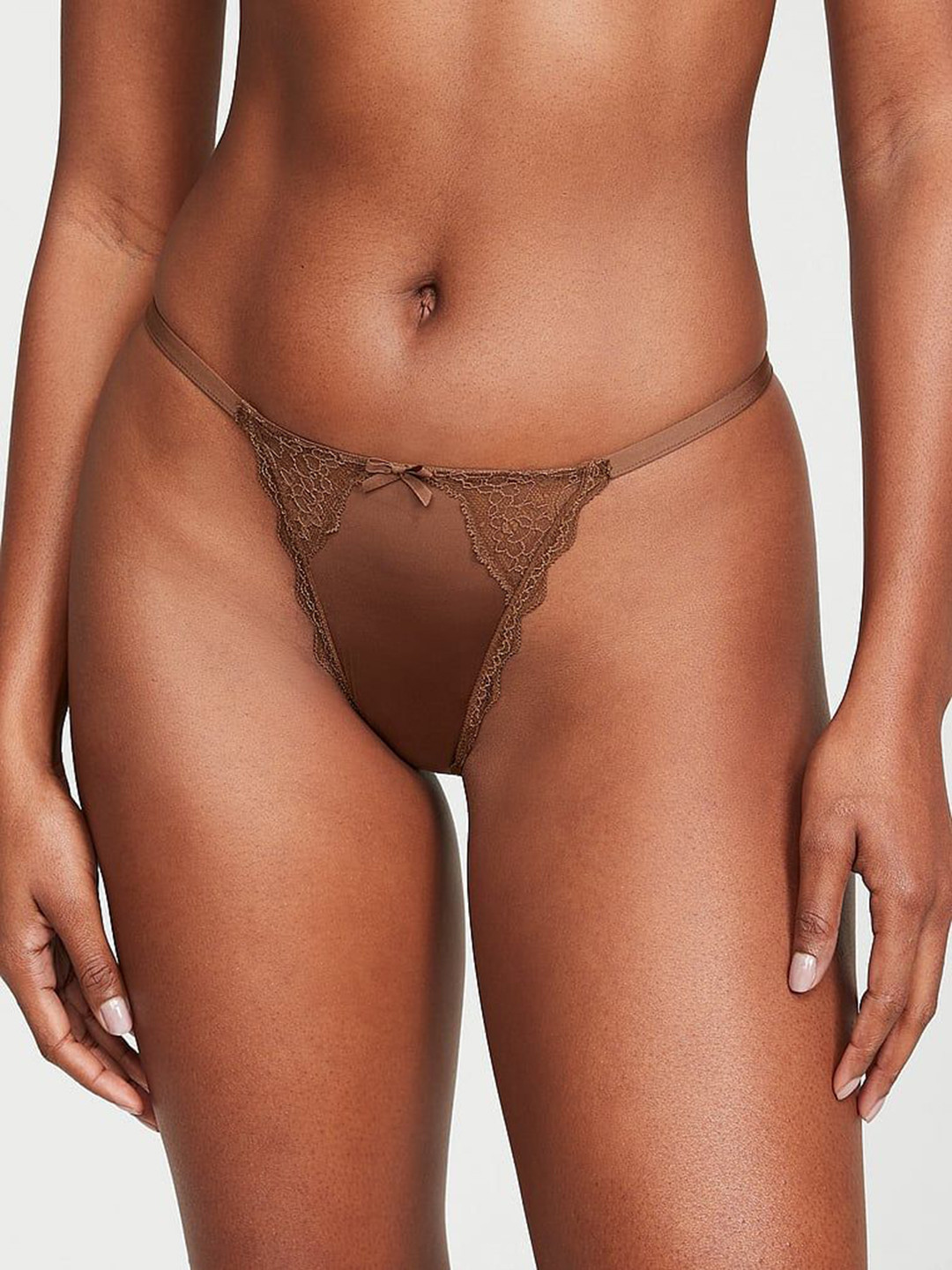 Victoria's Secret Low-Rise Lace-Trim V-String Thong Briefs  112101834SLU