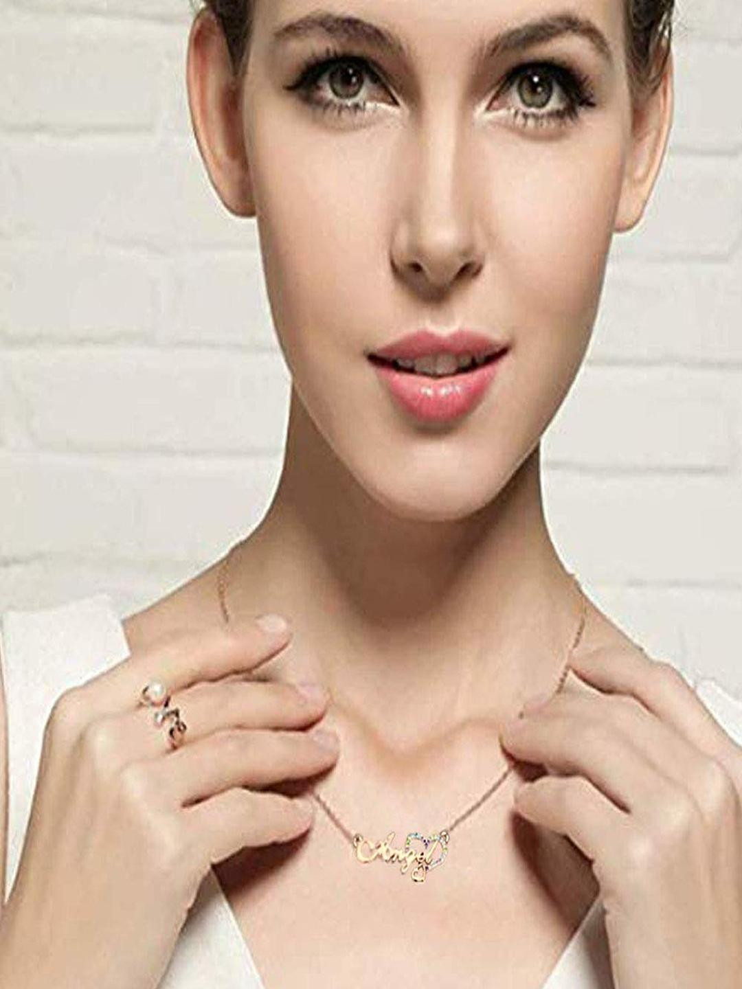 Vientiq Gold-Plated Cubic Zirconia Studded Angel Heart Chain