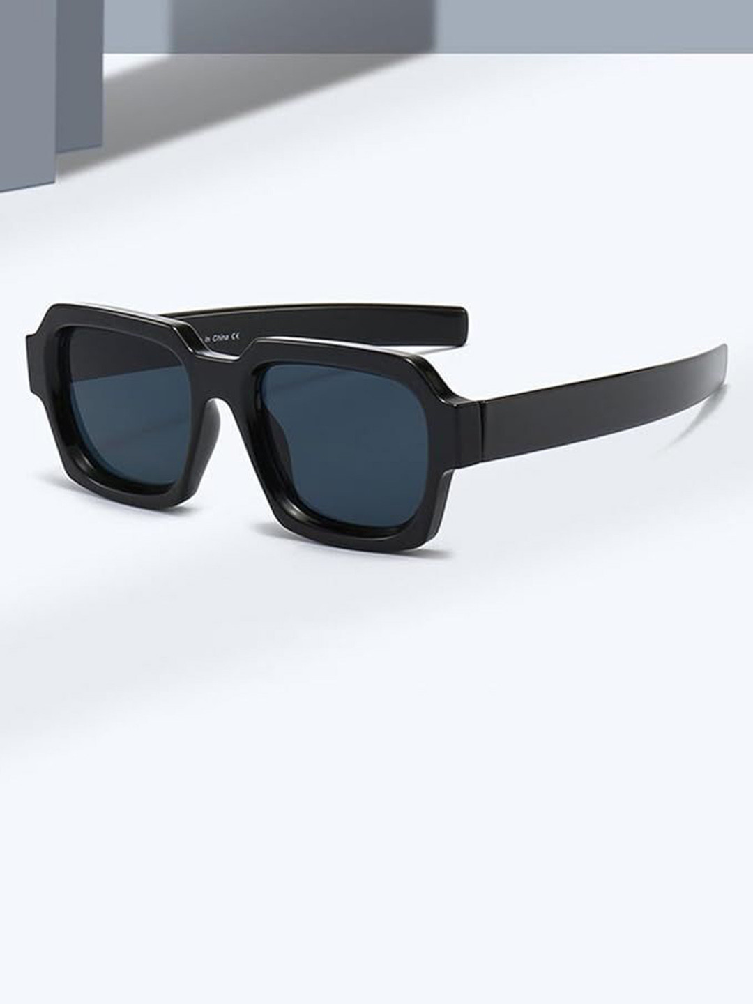 RICH CLUB Unisex Rectangle Sunglasses With UV Protected Lens Retangular Sunglasses