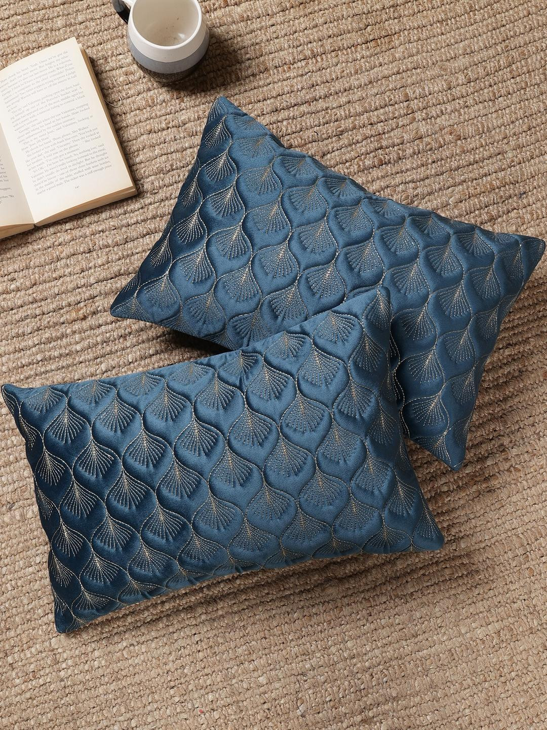 TANLOOMS Blue Velvet Rectangle Cushion Covers