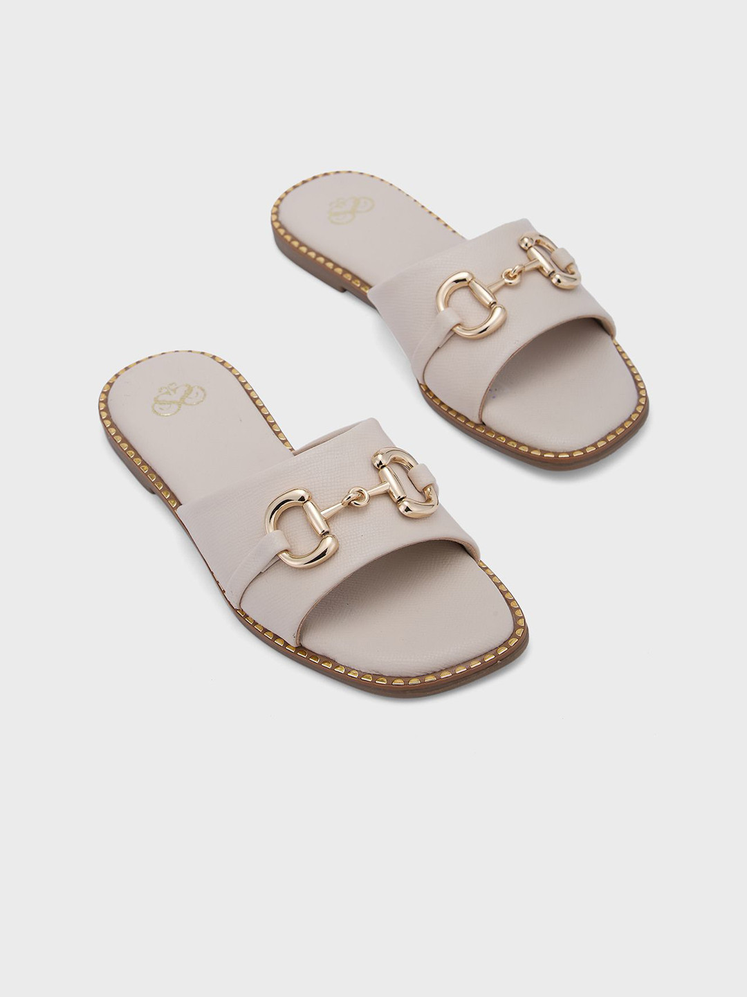Sole To Soul Women Open Toe Flats With Buckle