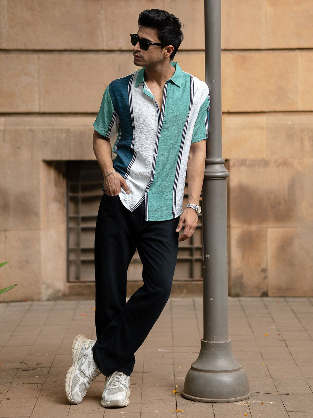 Powerlook Men Striped Spread Collar Lightweight Structure Casual Shirt