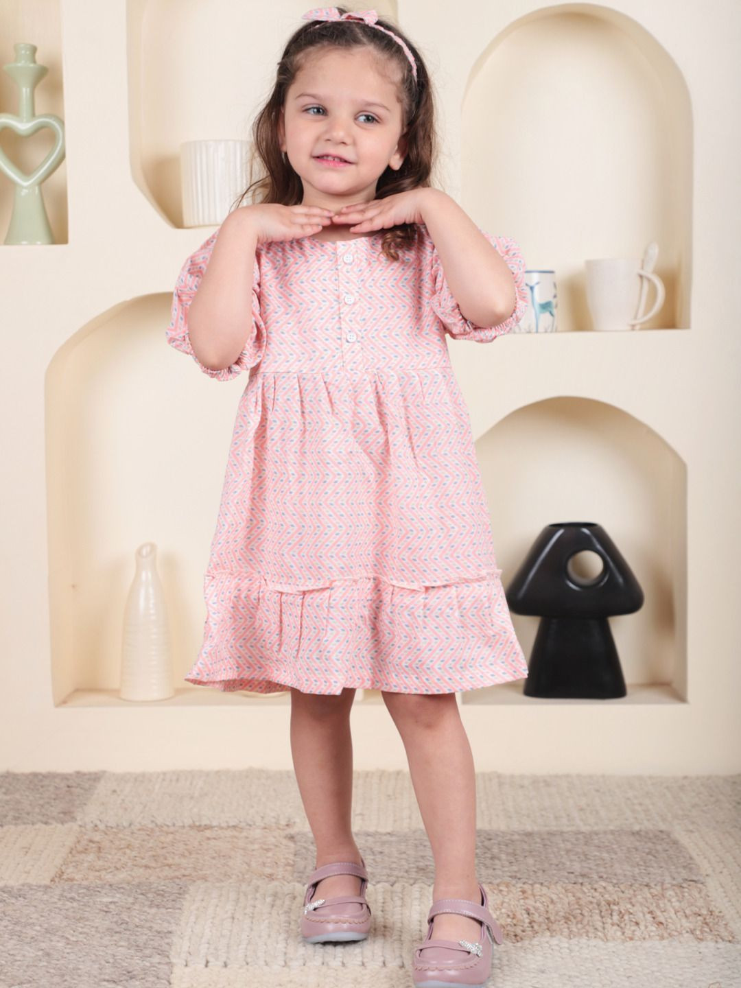 Polka Tots Girls Half Sleeve Zigzag Print Frock With Headband - Peach