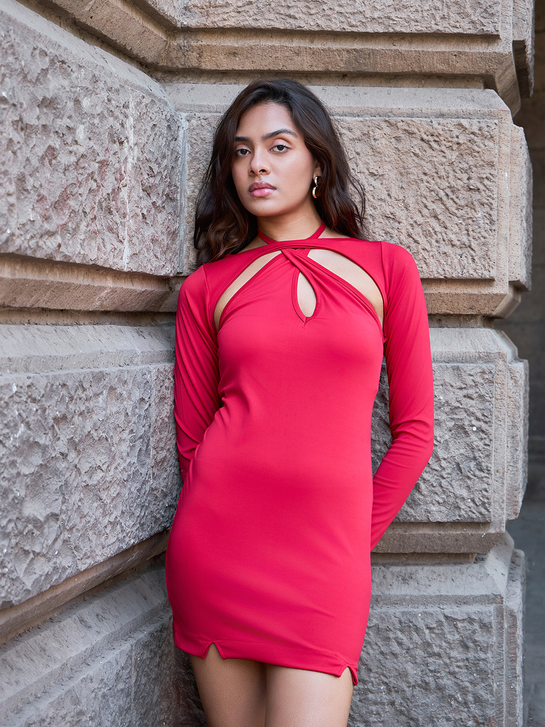 COLOR CAPITAL Keyhole Neck Bodycon Mini Dress