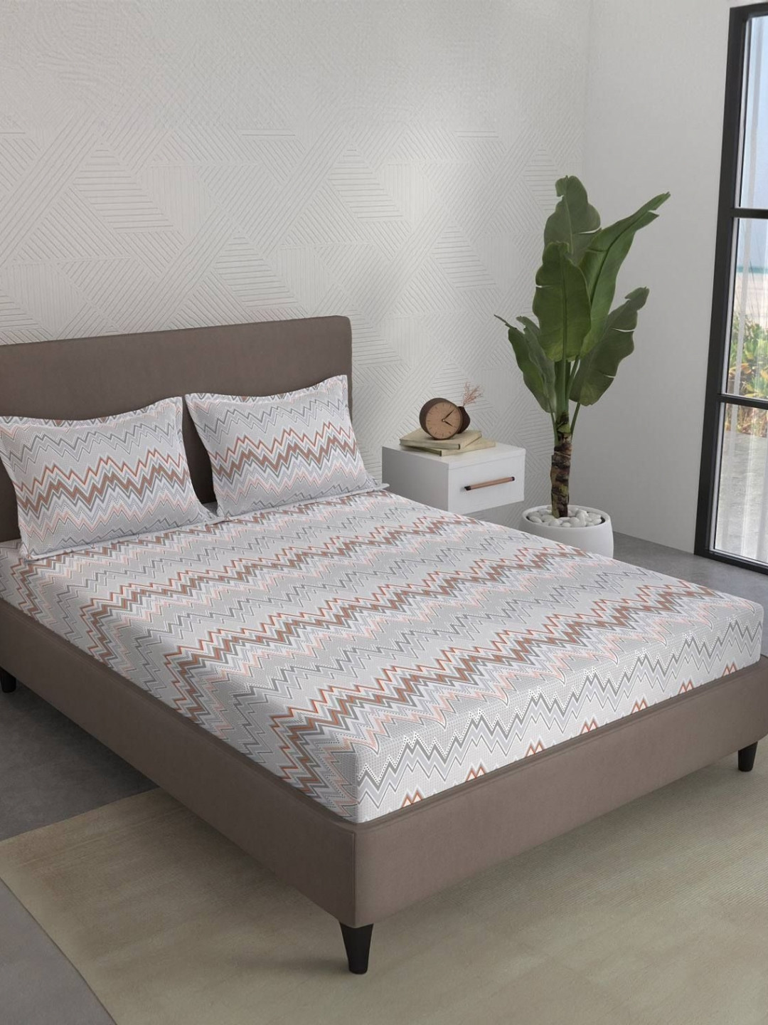 STELLAR HOME Grey & White 104 TC Bedsheet with 2 Pillow Covers