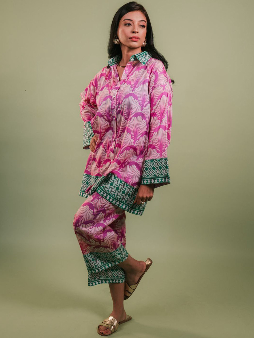 House of Surkh Printed Shirt Collar Shirt With Trousers Co-Ords