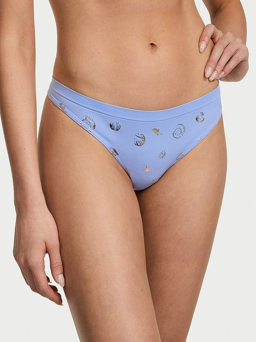 Victoria's Secret Low-Rise Seamless Thong Brief 112654287B4M