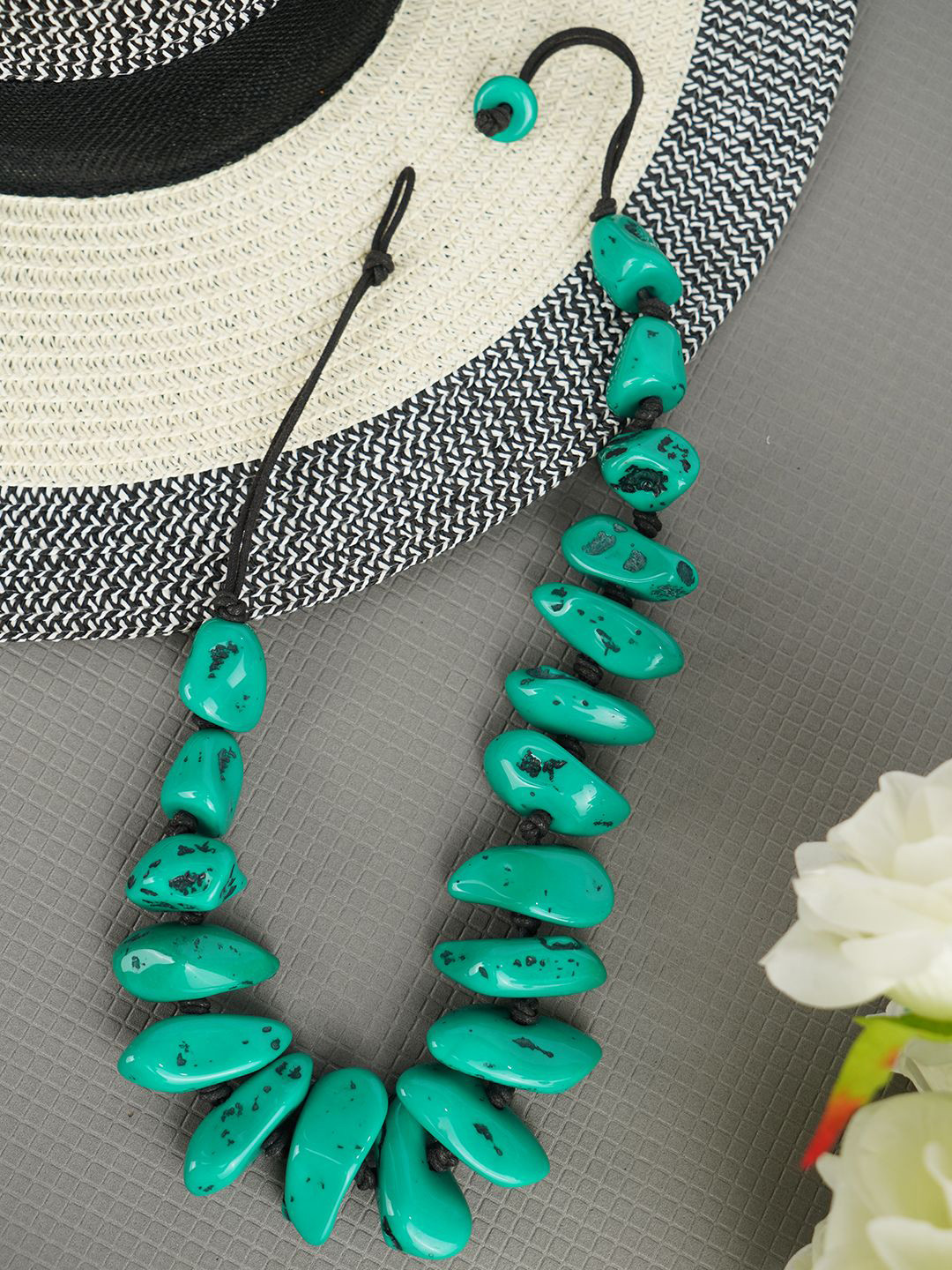 Bamboo Tree Jewels Artificial Resin Beaded Necklace