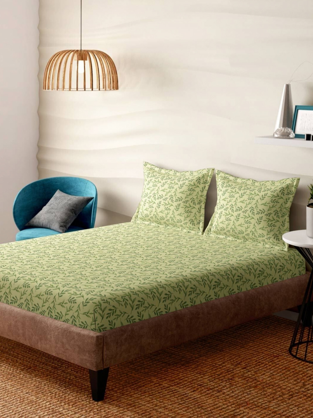 Portico Emerald Green & White Floral Cotton 300 TC Super King Bedsheet Set-2.74 m x 2.74 m