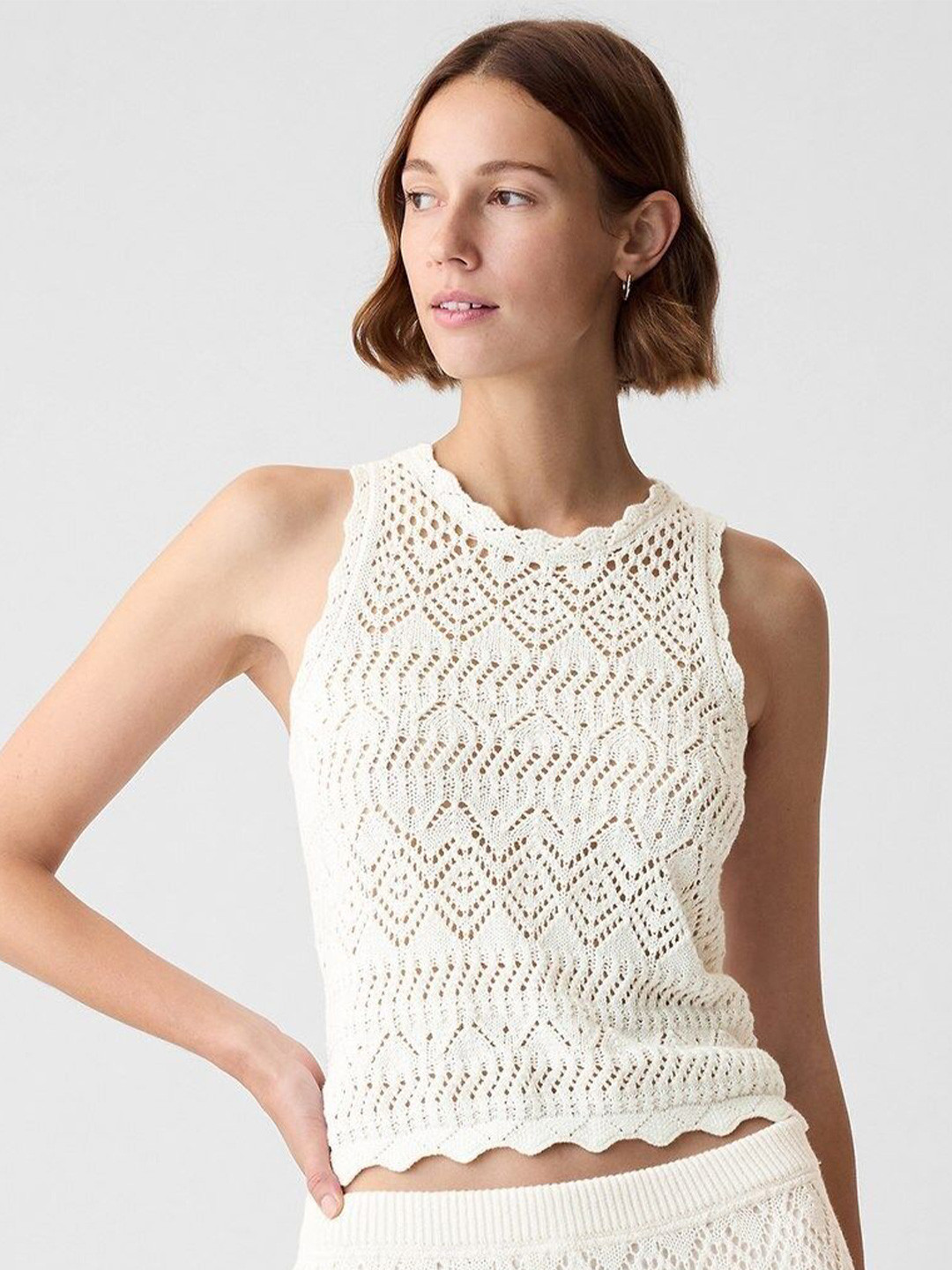 GAP Women Self Design Pure Cotton Slim Fit Sleeveless Crochet Tank Top