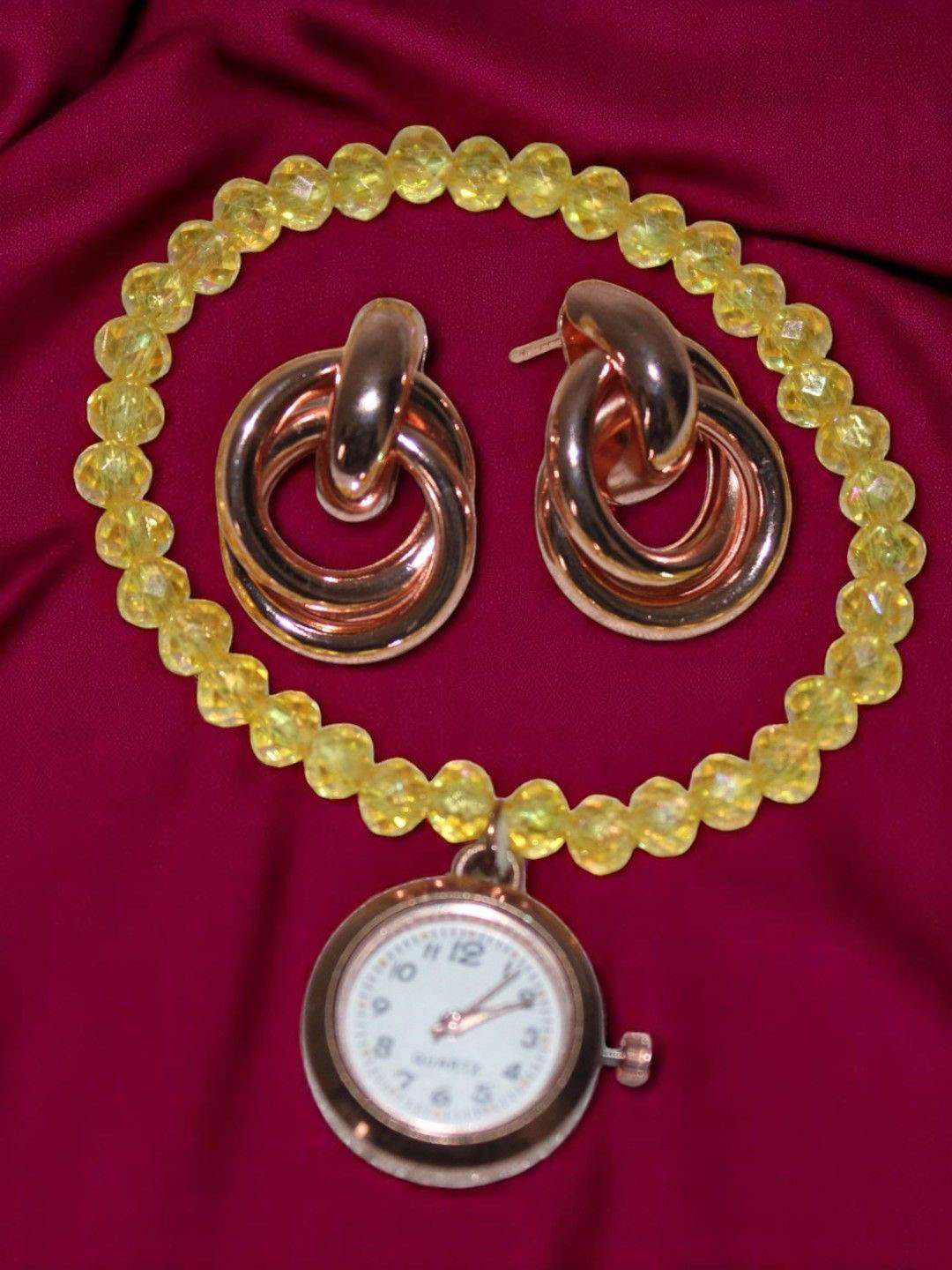 Jolly Faces Women Pearl Dial & Bracelet Style Straps Analogue Watch JFW1 With Earrings Set