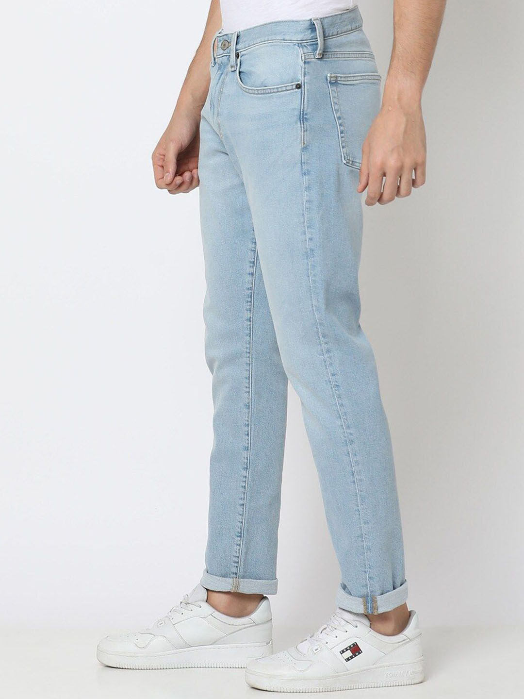 GAP Men Heavily Washed Slim Fit Mid-Rise Jeans