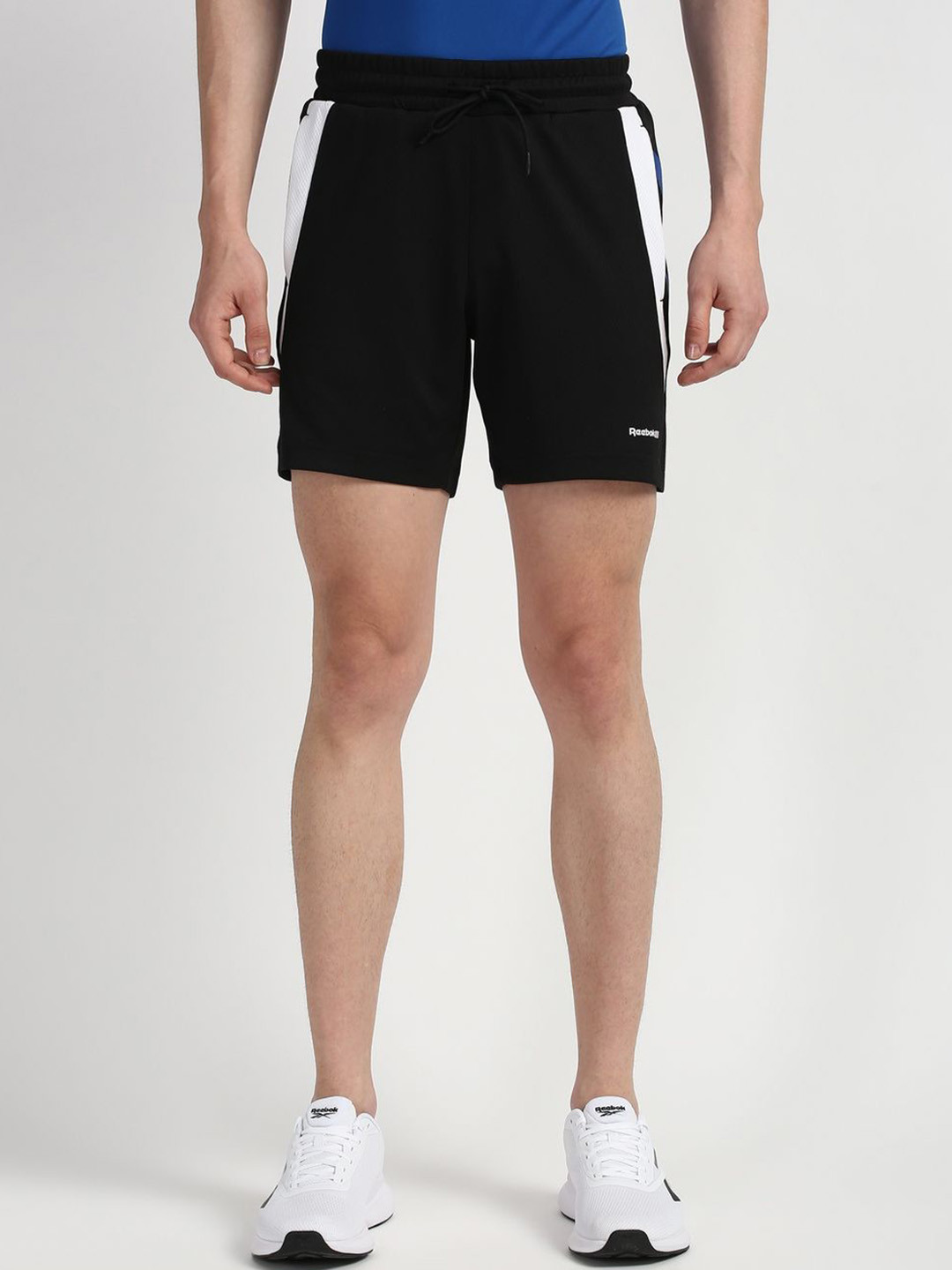 Reebok Men Colourblocked Mid Rise Knee Length Sports Shorts